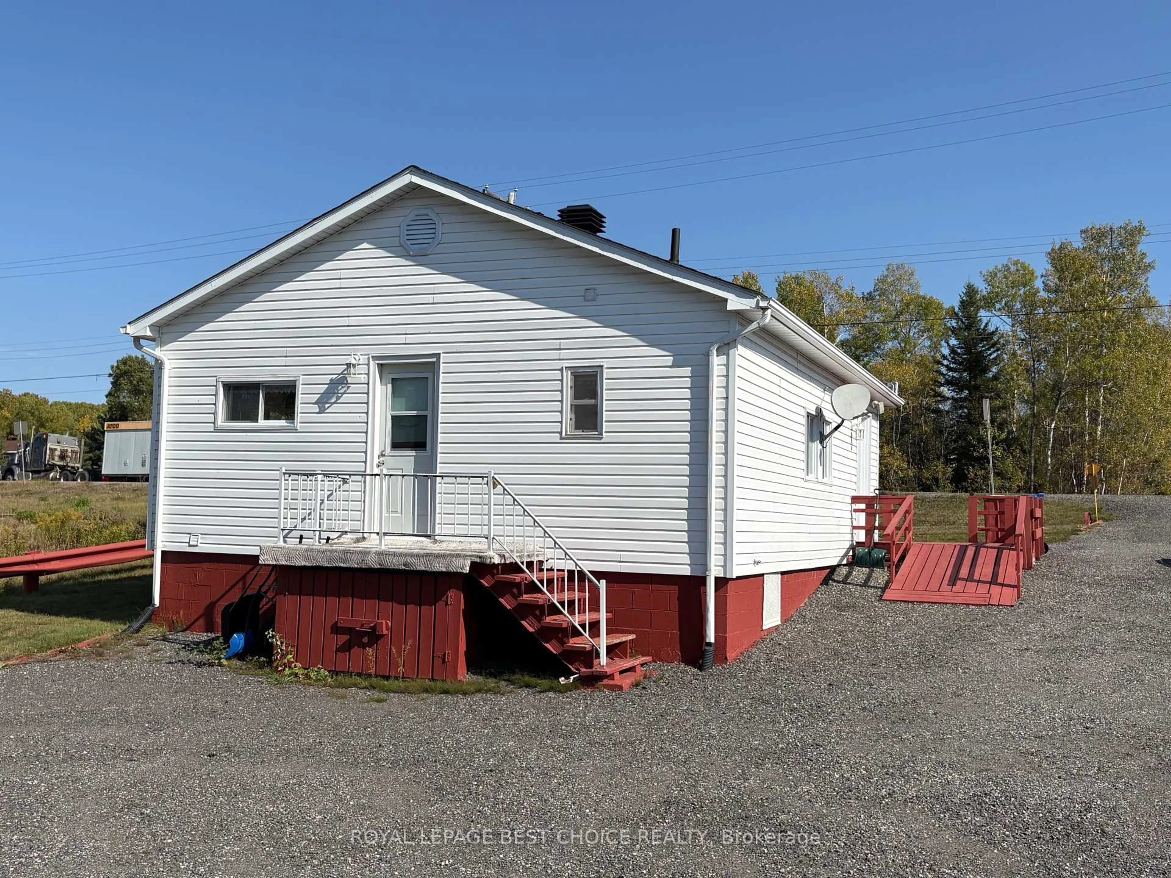 Unknown for 81 Main St, Timiskaming Ontario P0J 1N0