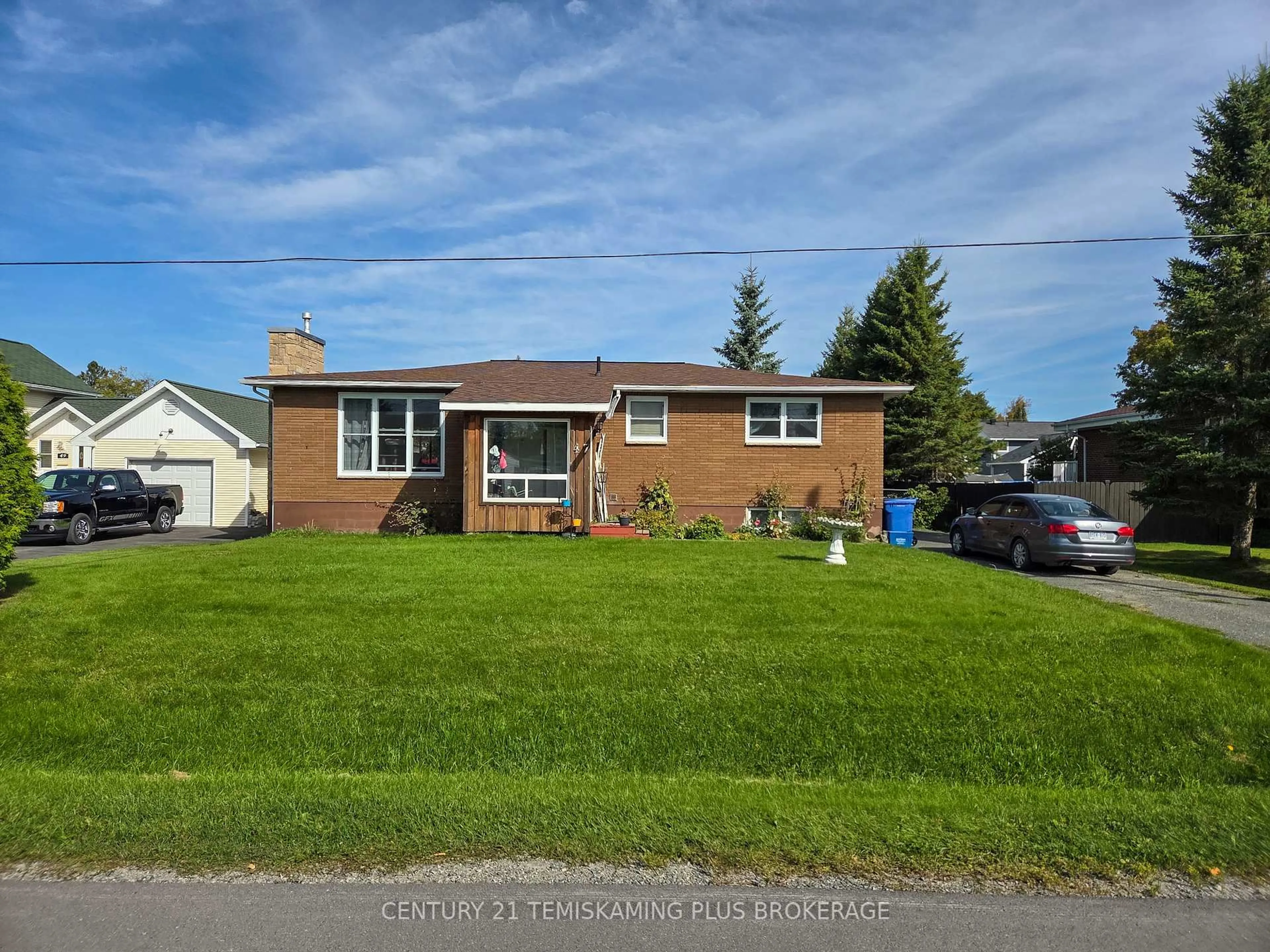 A pic from outside/outdoor area/front of a property/back of a property/a pic from drone, street for 47 Eighth Ave, Englehart Ontario P0J 1H0