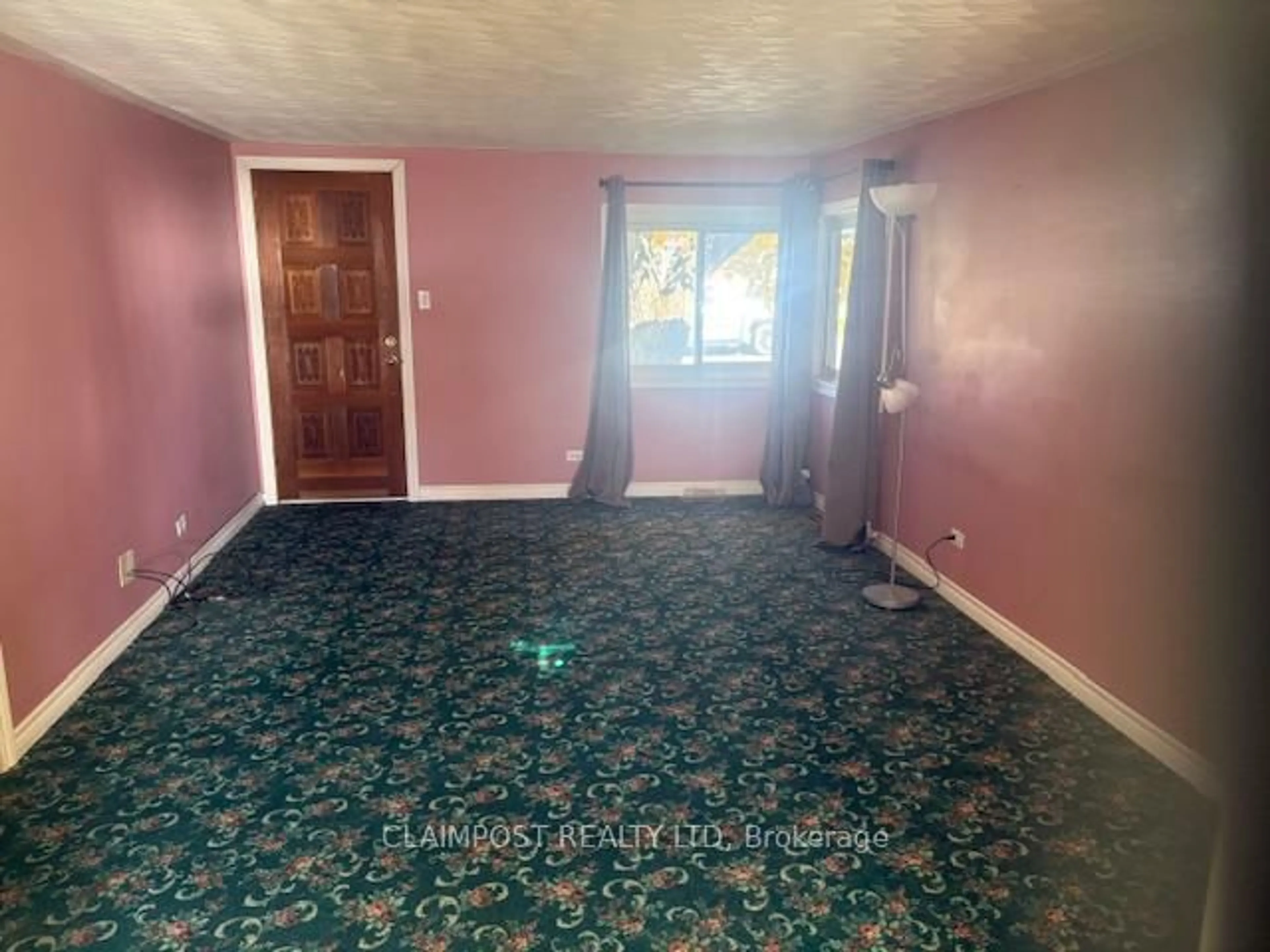 A pic of a room for 143 Dome Ave, Timmins Ontario P0N 1H0