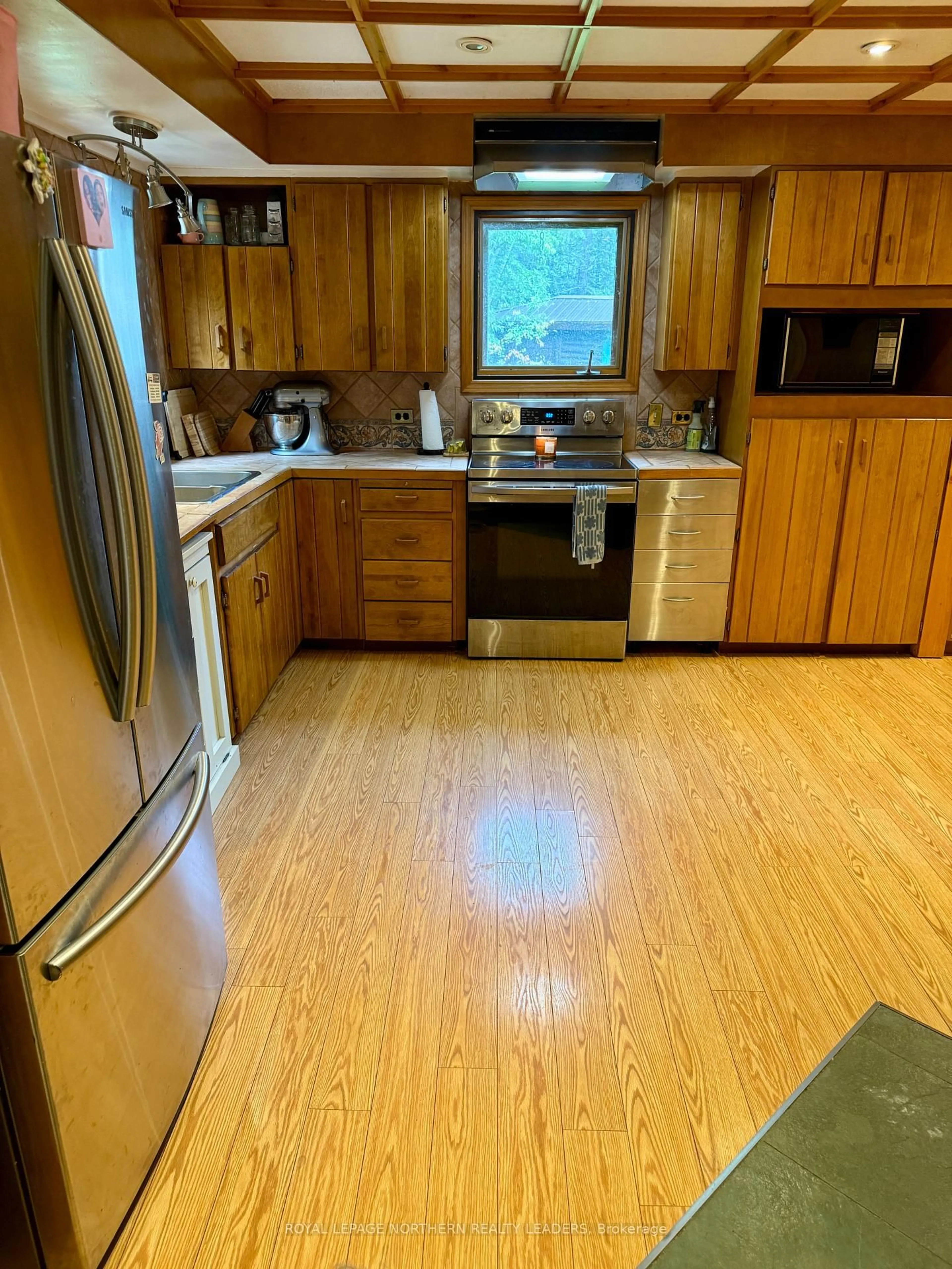 Standard kitchen, unknown for 502 Quirion Rd, Timmins Ontario P0N 1A0