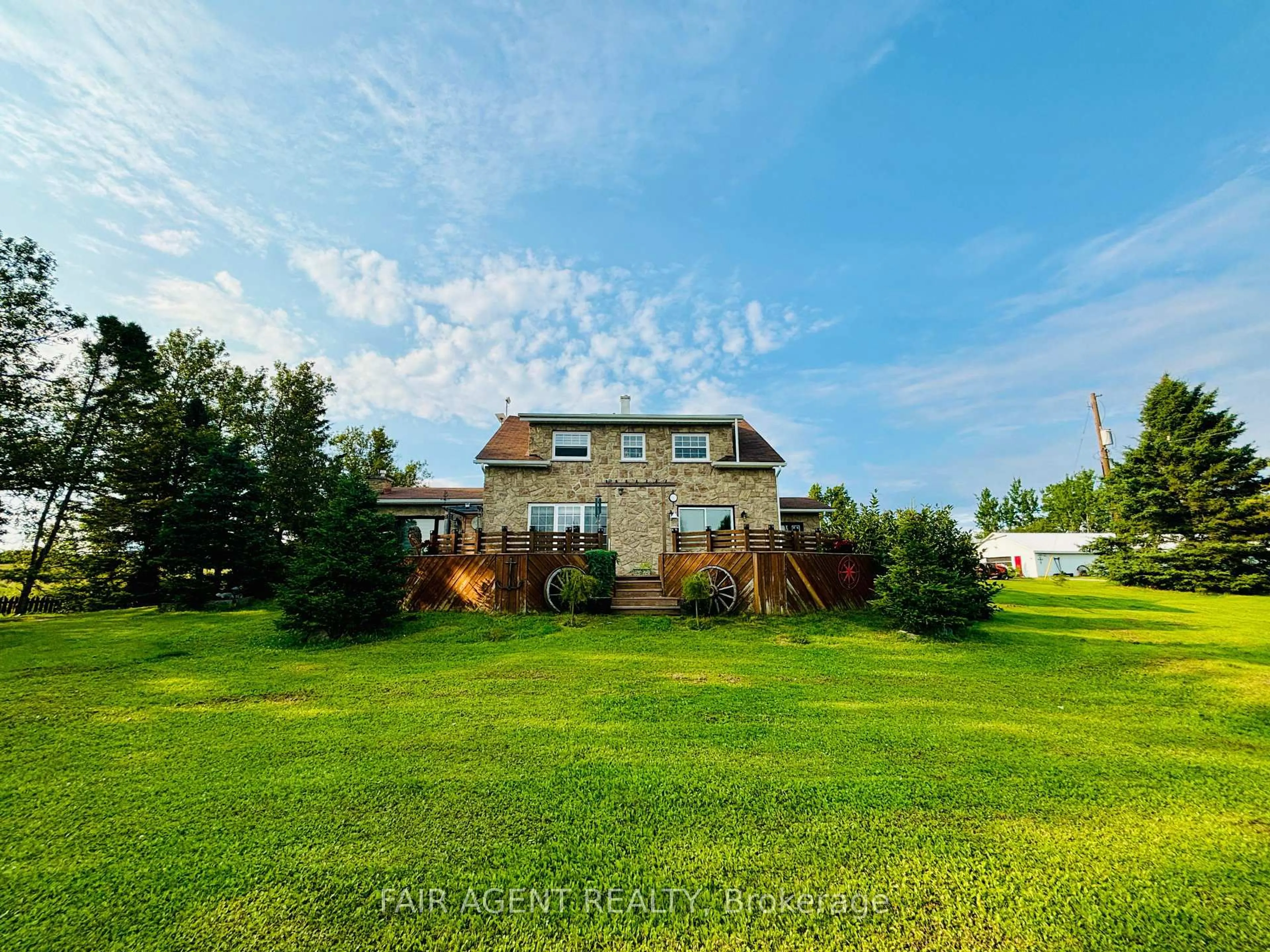 A pic from outside/outdoor area/front of a property/back of a property/a pic from drone, building for 79 STE MARIE Rd, Kapuskasing Ontario P0L 1V0