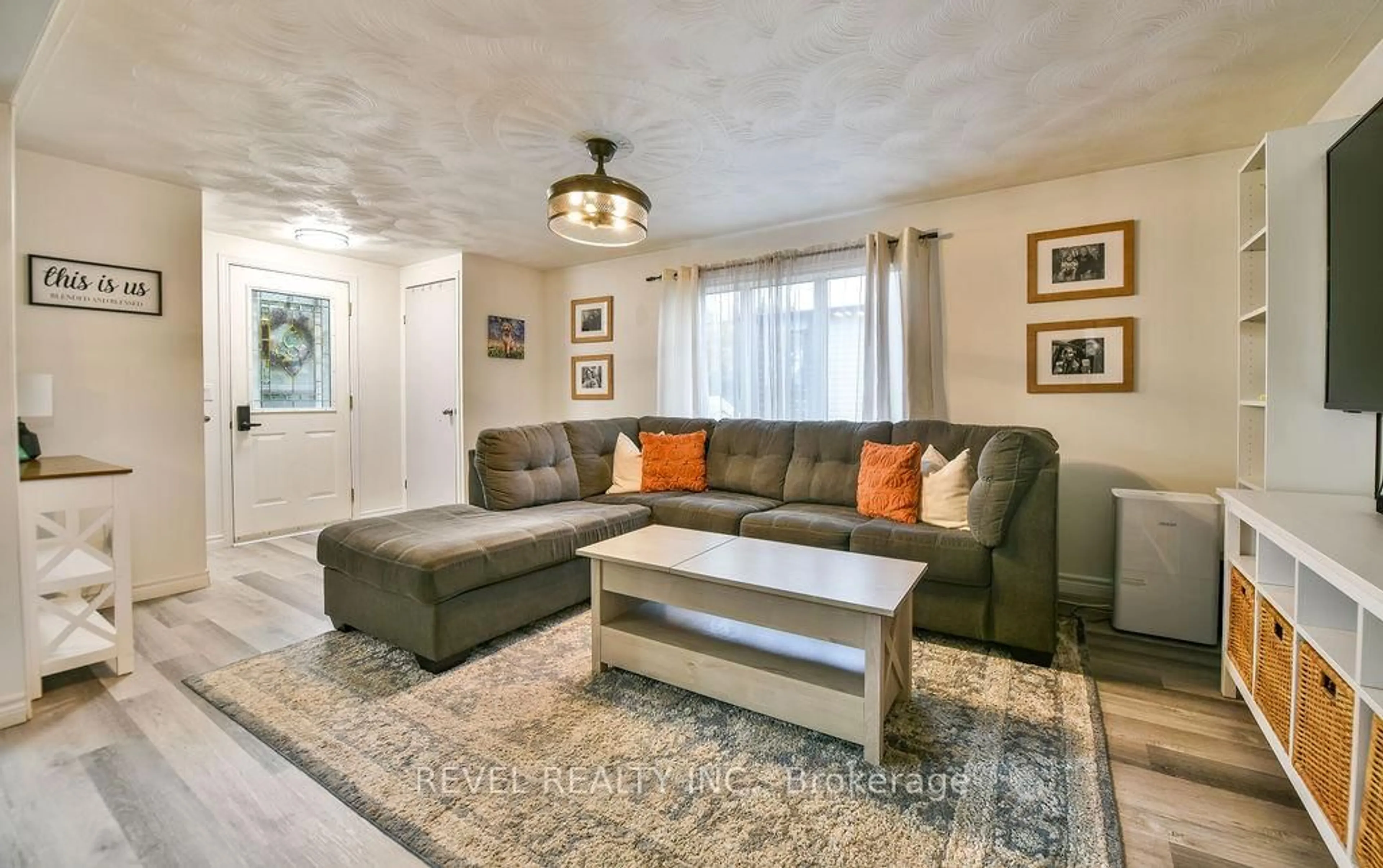 Living room with furniture, unknown for 75 Homestead Dr, Timmins Ontario P4N 8R9