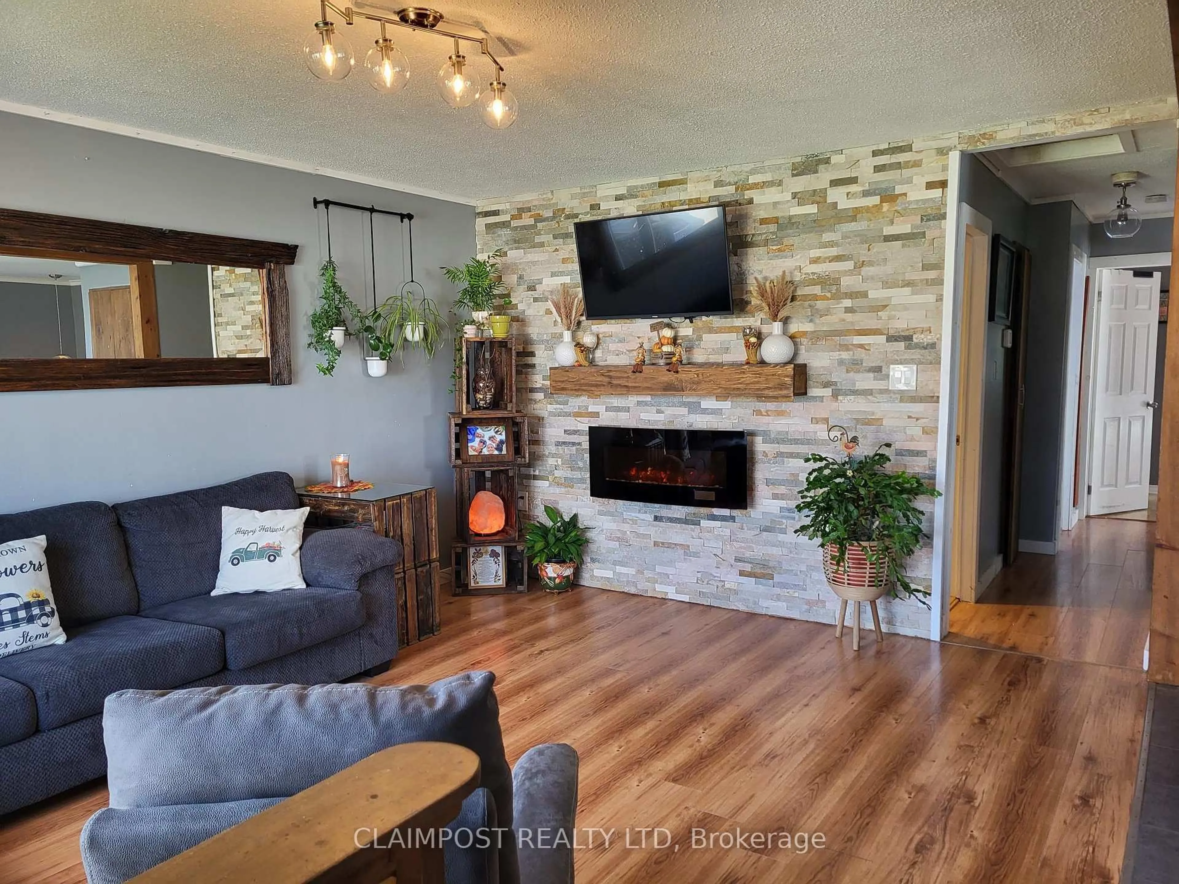Living room with furniture, unknown for 113 Delia Ave, Timmins Ontario P4P 1A2