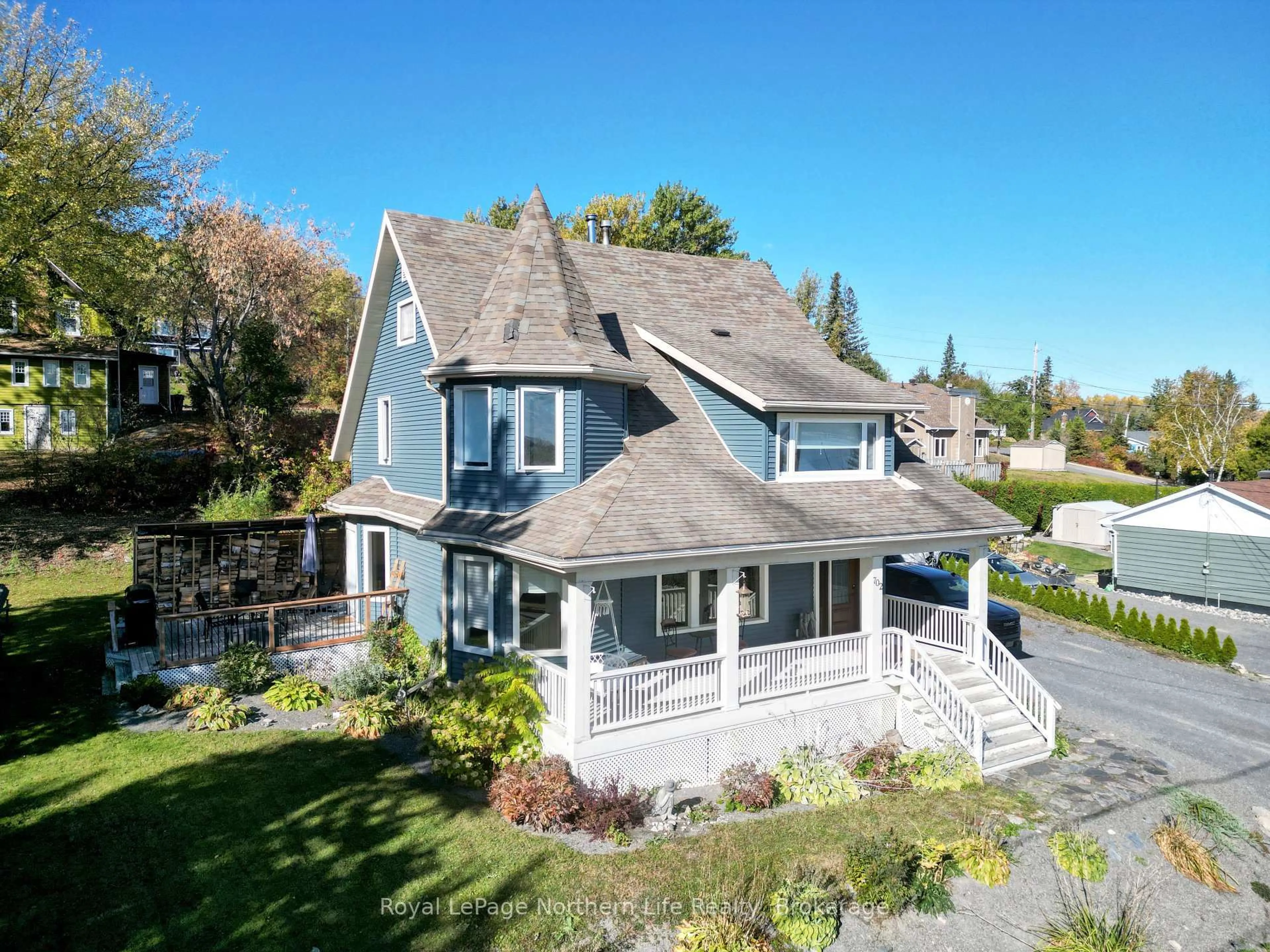 A pic from outside/outdoor area/front of a property/back of a property/a pic from drone, street for 702 Rorke Ave, Temiskaming Shores Ontario P0J 1K0