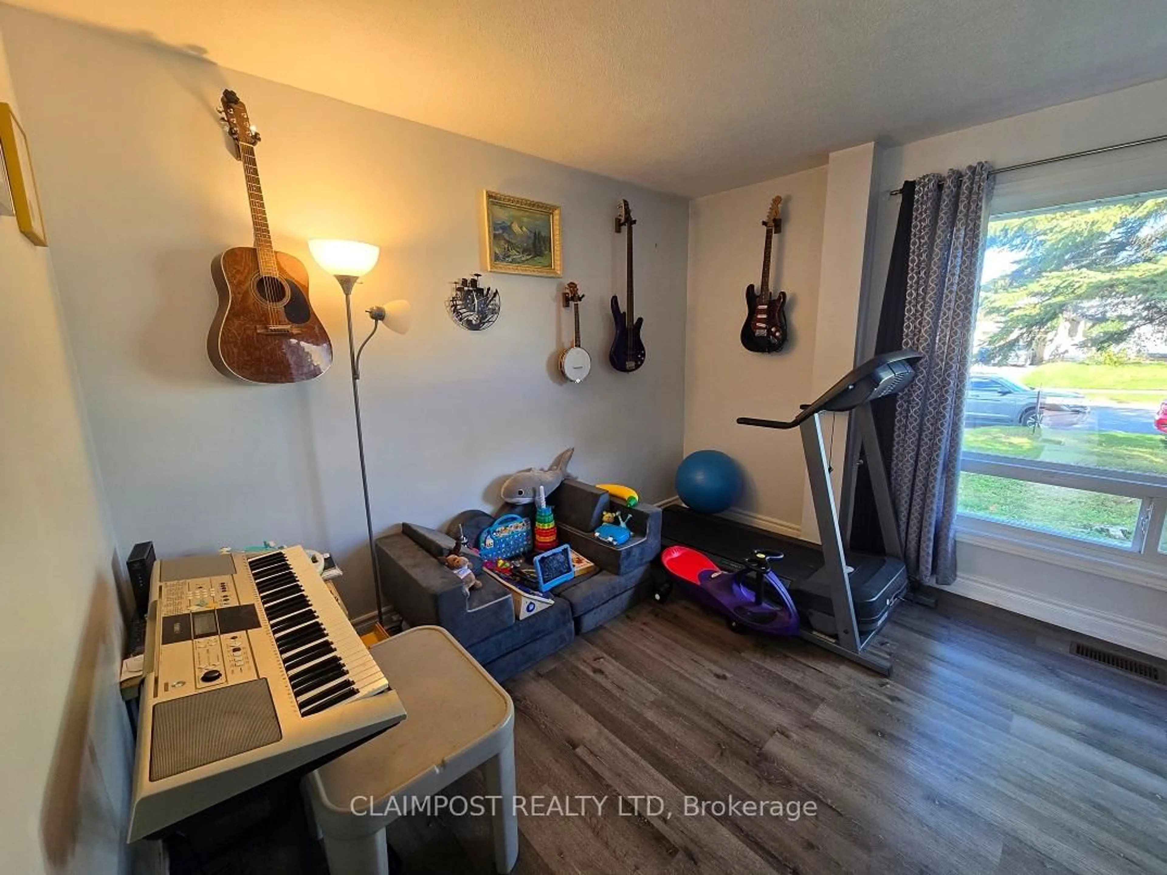 A pic of a room for 407 Victoria Ave, Timmins Ontario P4N 4S1