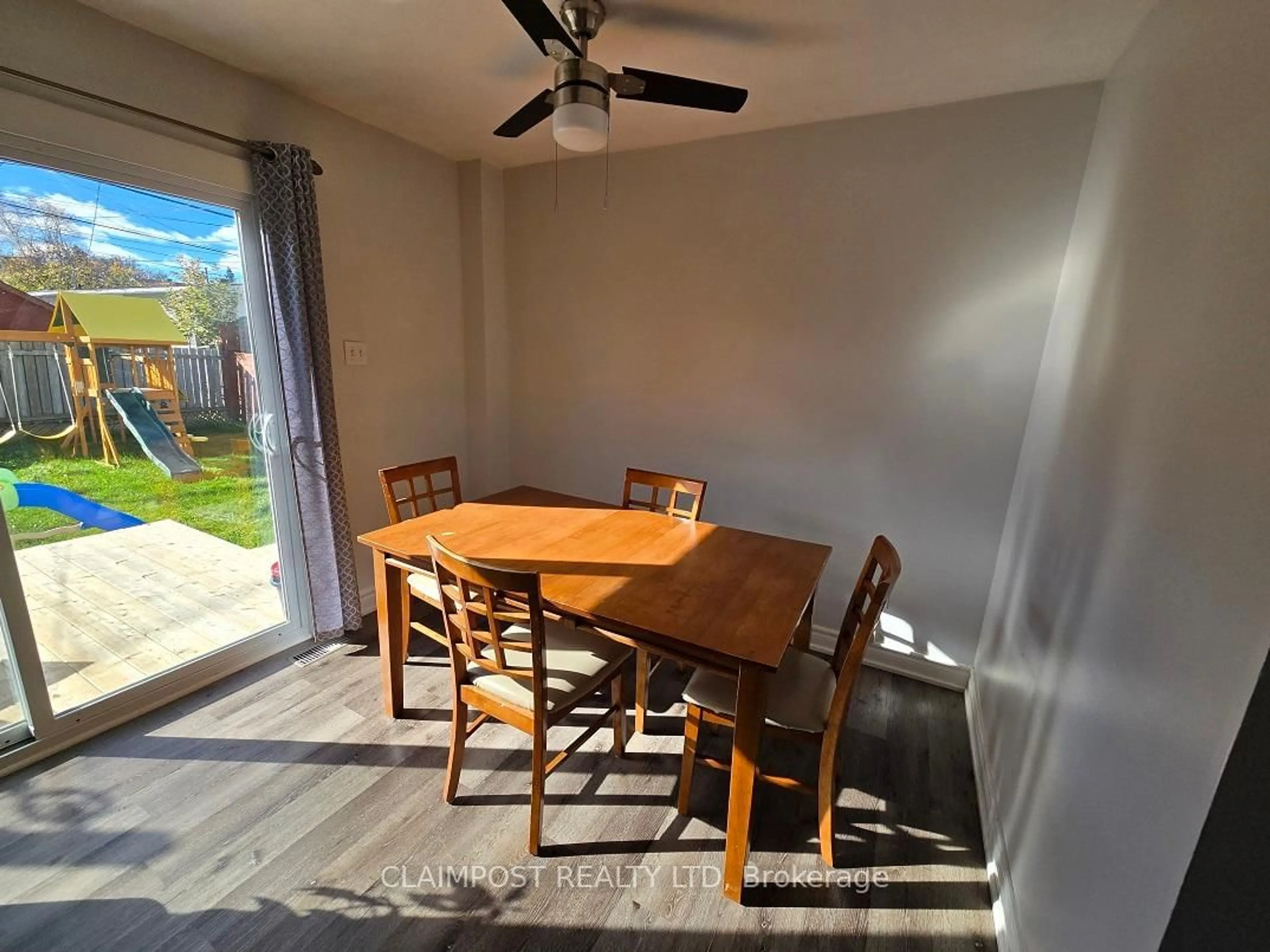 Dining room, wood/laminate floor for 407 Victoria Ave, Timmins Ontario P4N 4S1