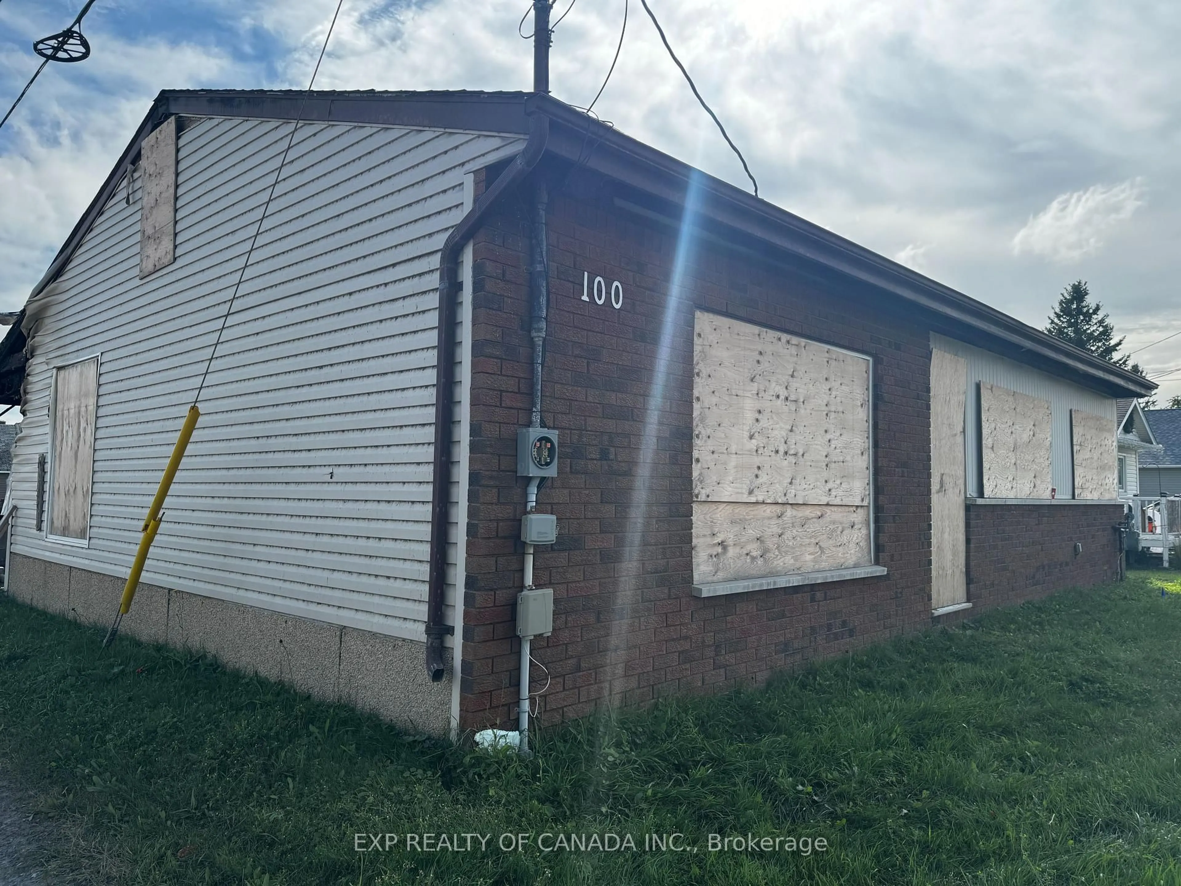 Shed for 100 Conley St, Timmins Ontario P0N 1C0