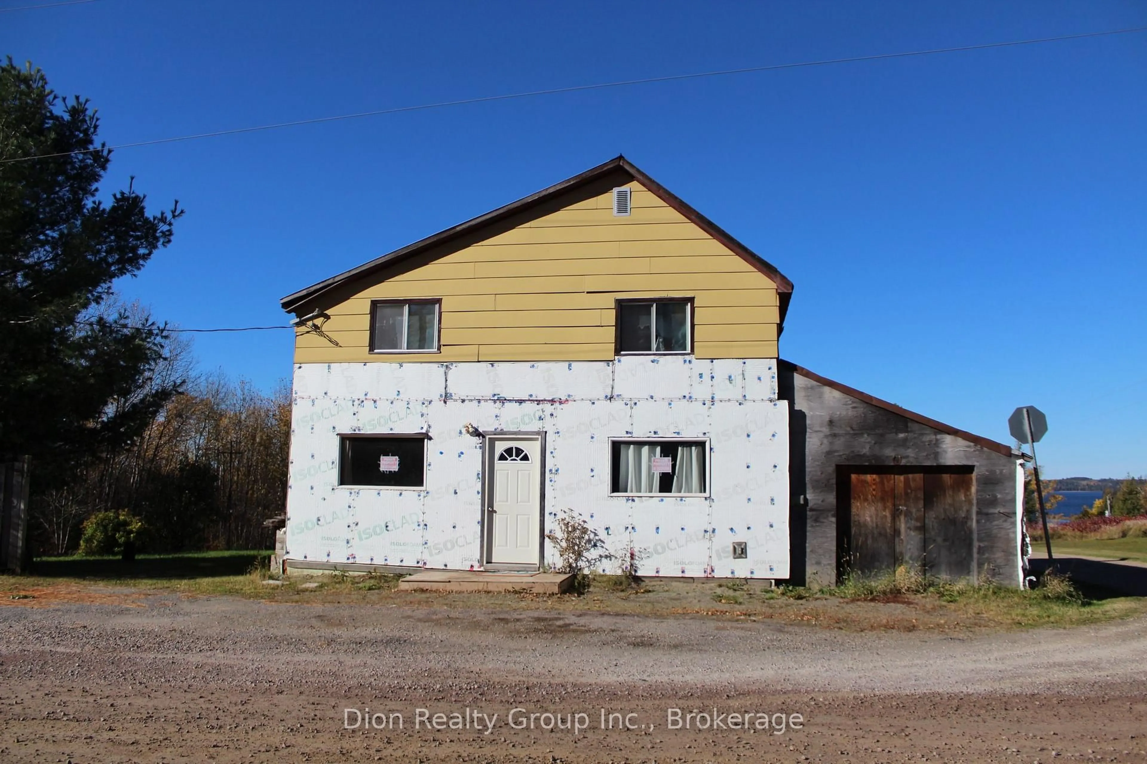 A pic from outside/outdoor area/front of a property/back of a property/a pic from drone, building for 2006 Tarzwell Lane, Timiskaming Ontario P0K 1V0