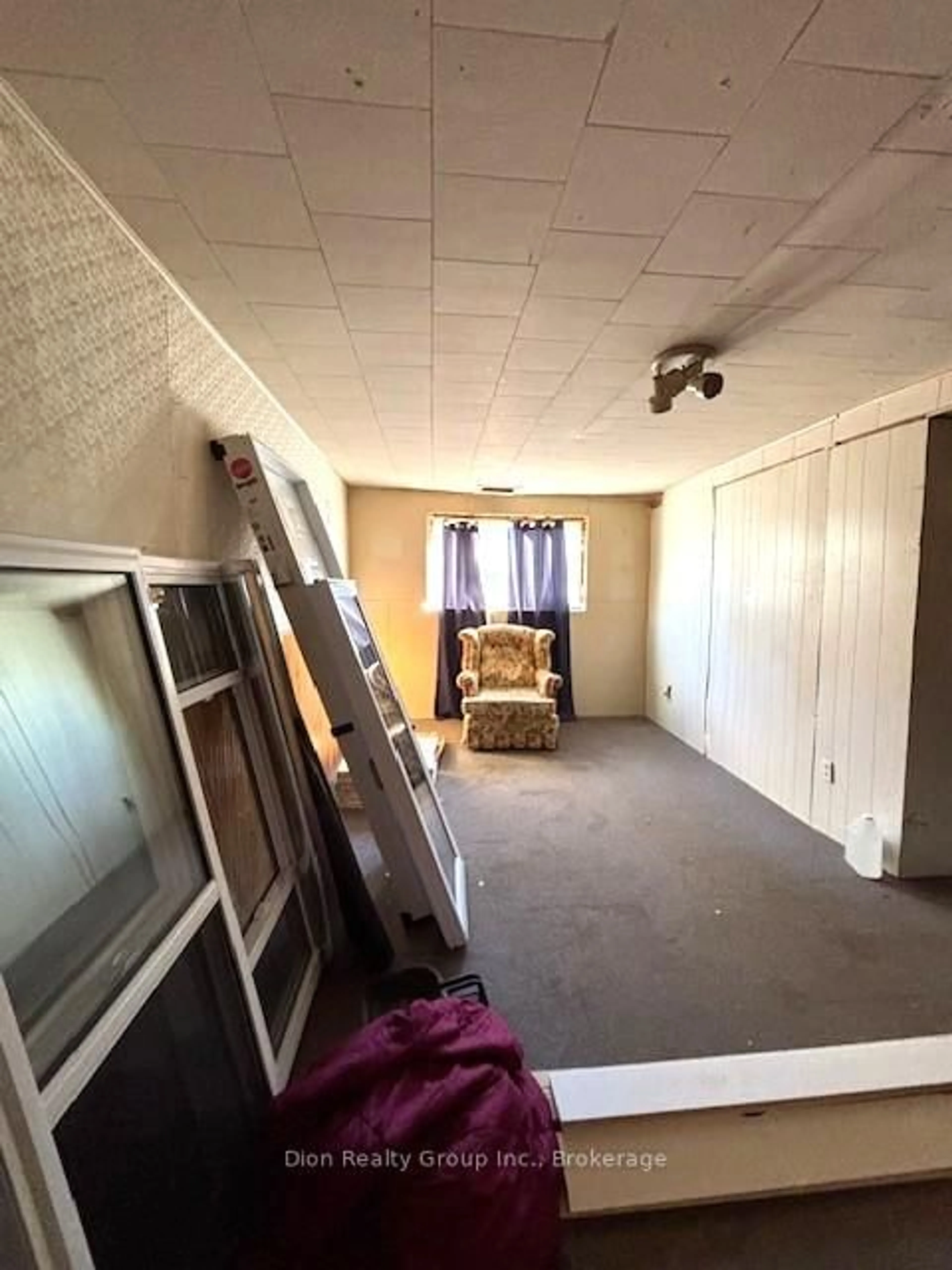 A pic of a room for 2006 Tarzwell Lane, Timiskaming Ontario P0K 1V0