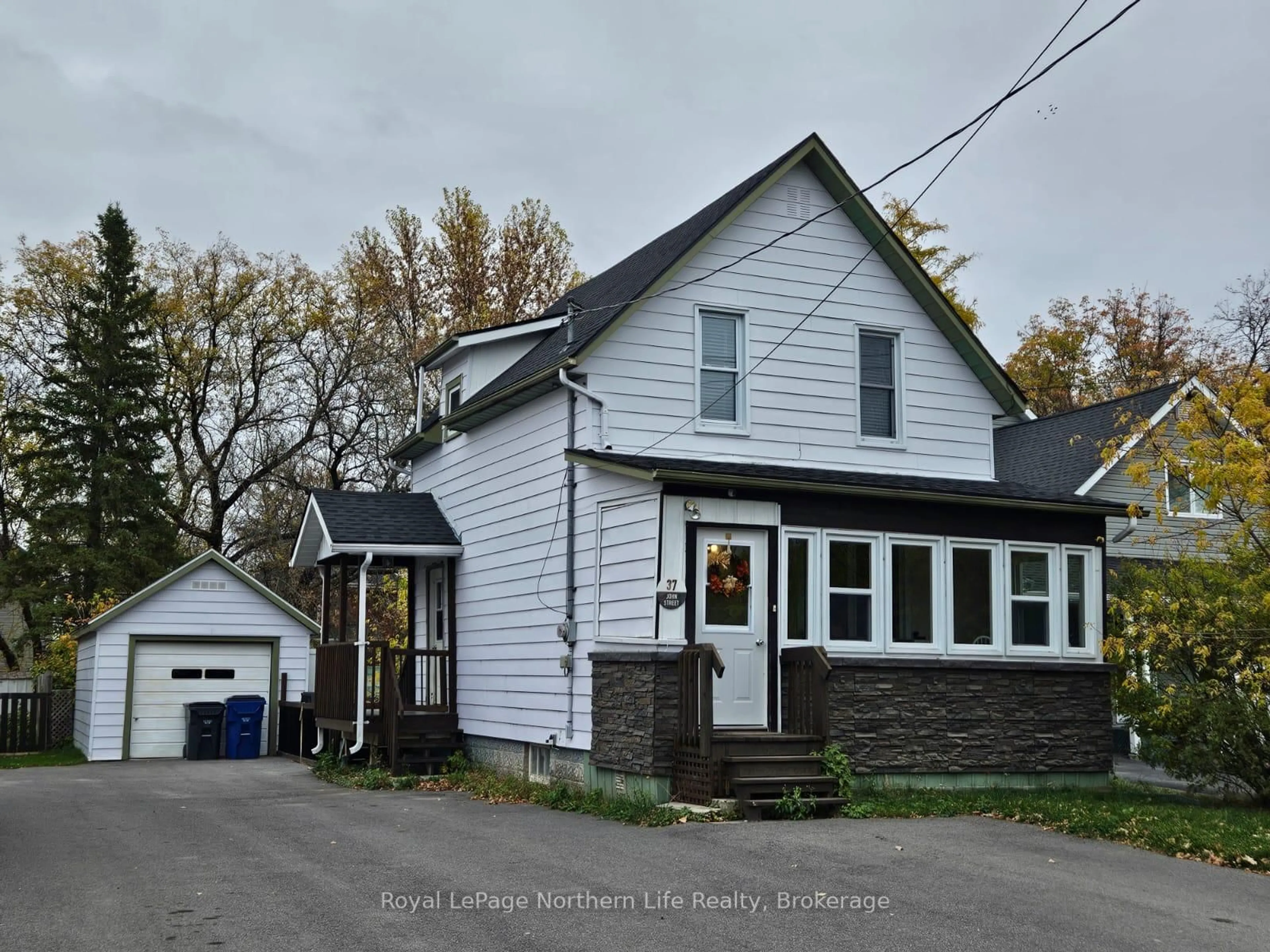 A pic from outside/outdoor area/front of a property/back of a property/a pic from drone, street for 37 JOHN St, Temiskaming Shores Ontario P0J 1P0