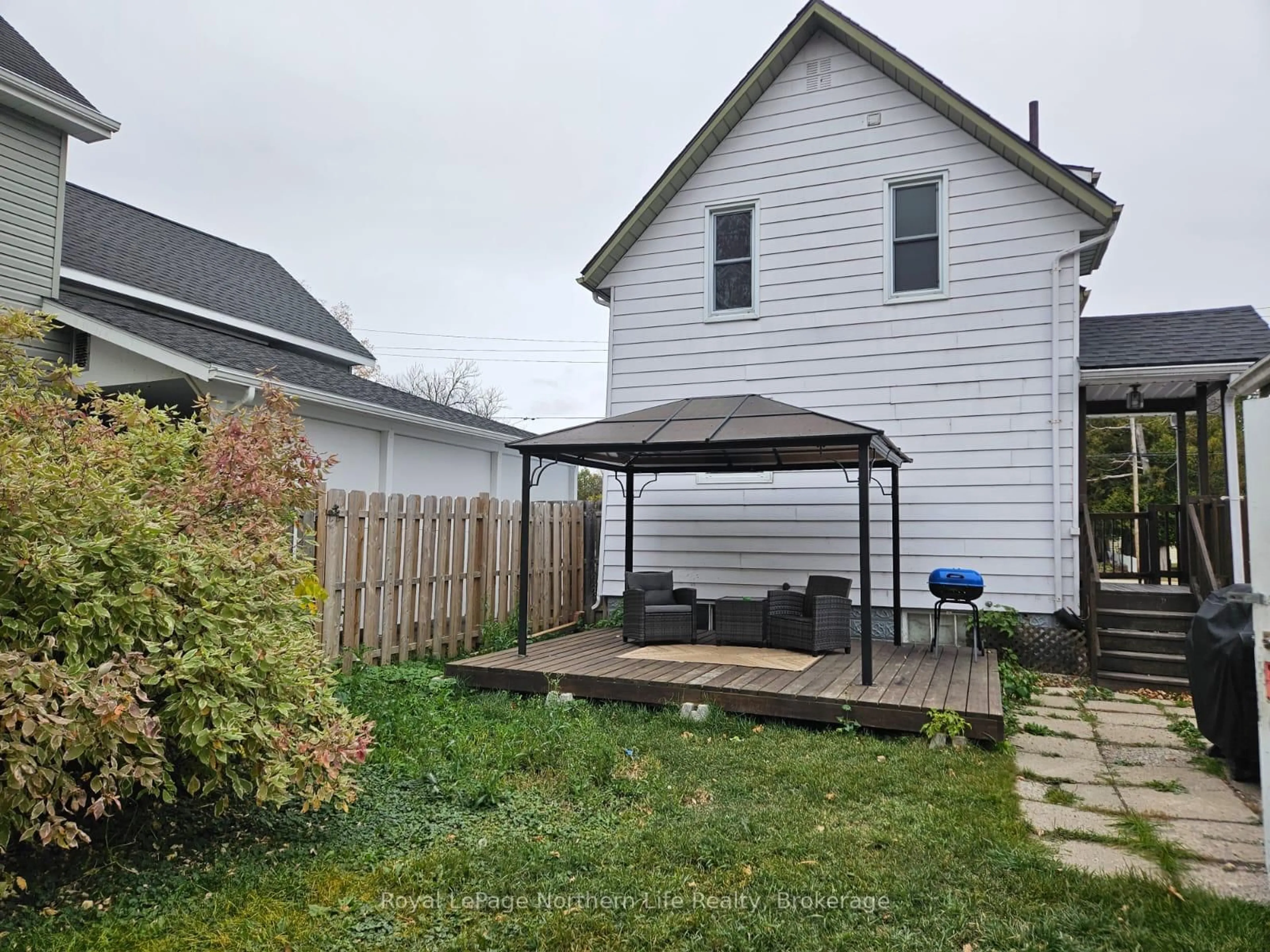 Unknown for 37 JOHN St, Temiskaming Shores Ontario P0J 1P0