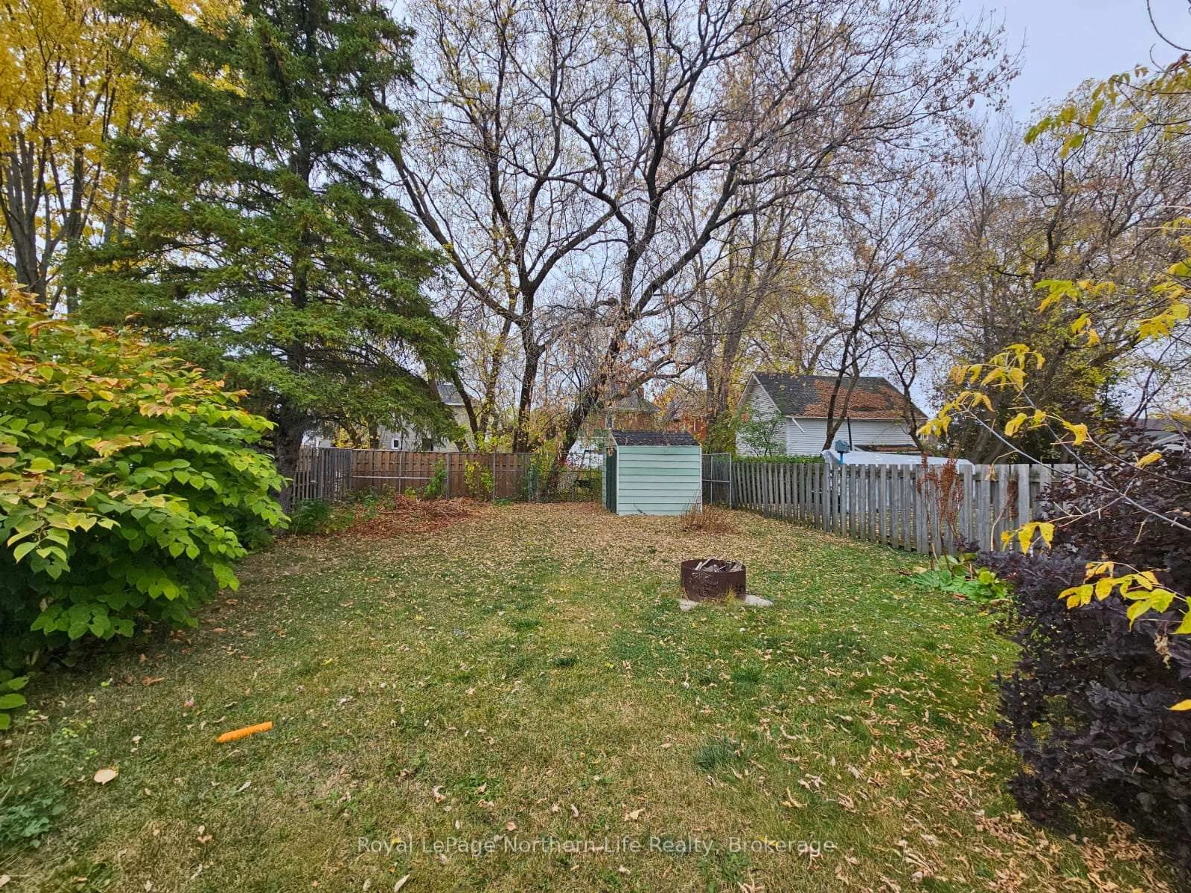A pic from outside/outdoor area/front of a property/back of a property/a pic from drone, forest/trees view for 37 JOHN St, Temiskaming Shores Ontario P0J 1P0