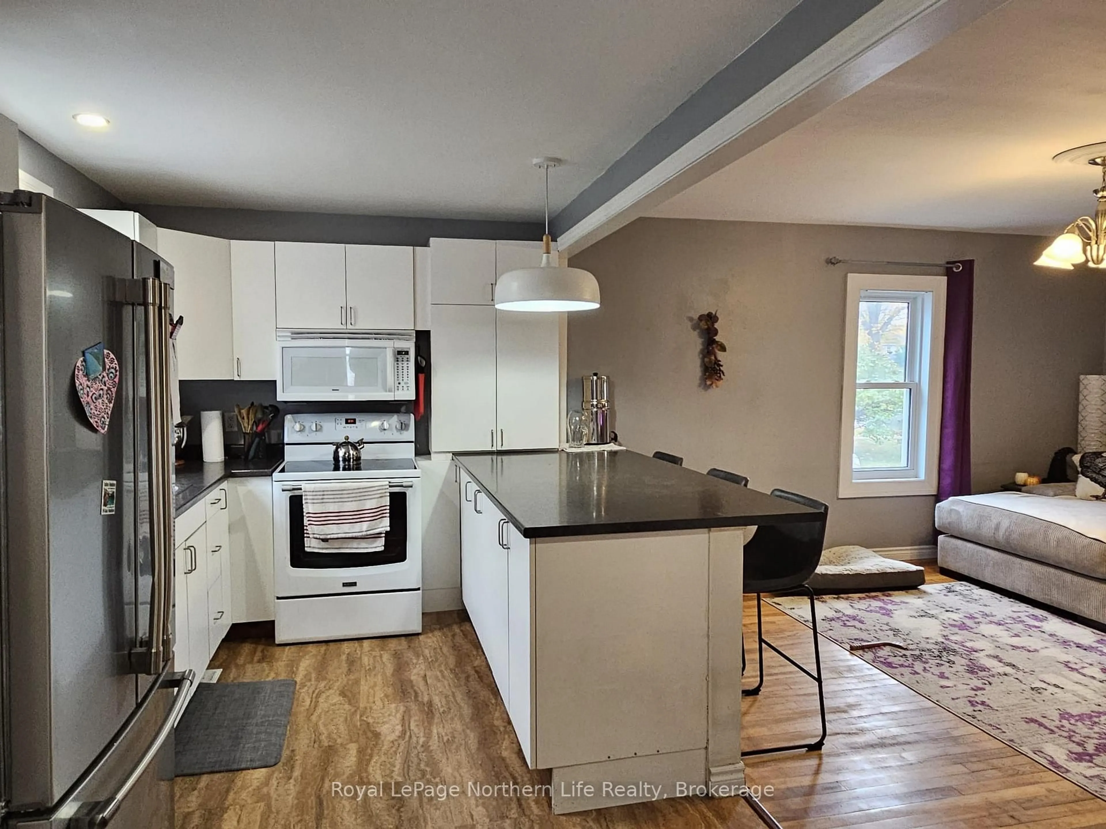 Open concept kitchen, unknown for 37 JOHN St, Temiskaming Shores Ontario P0J 1P0