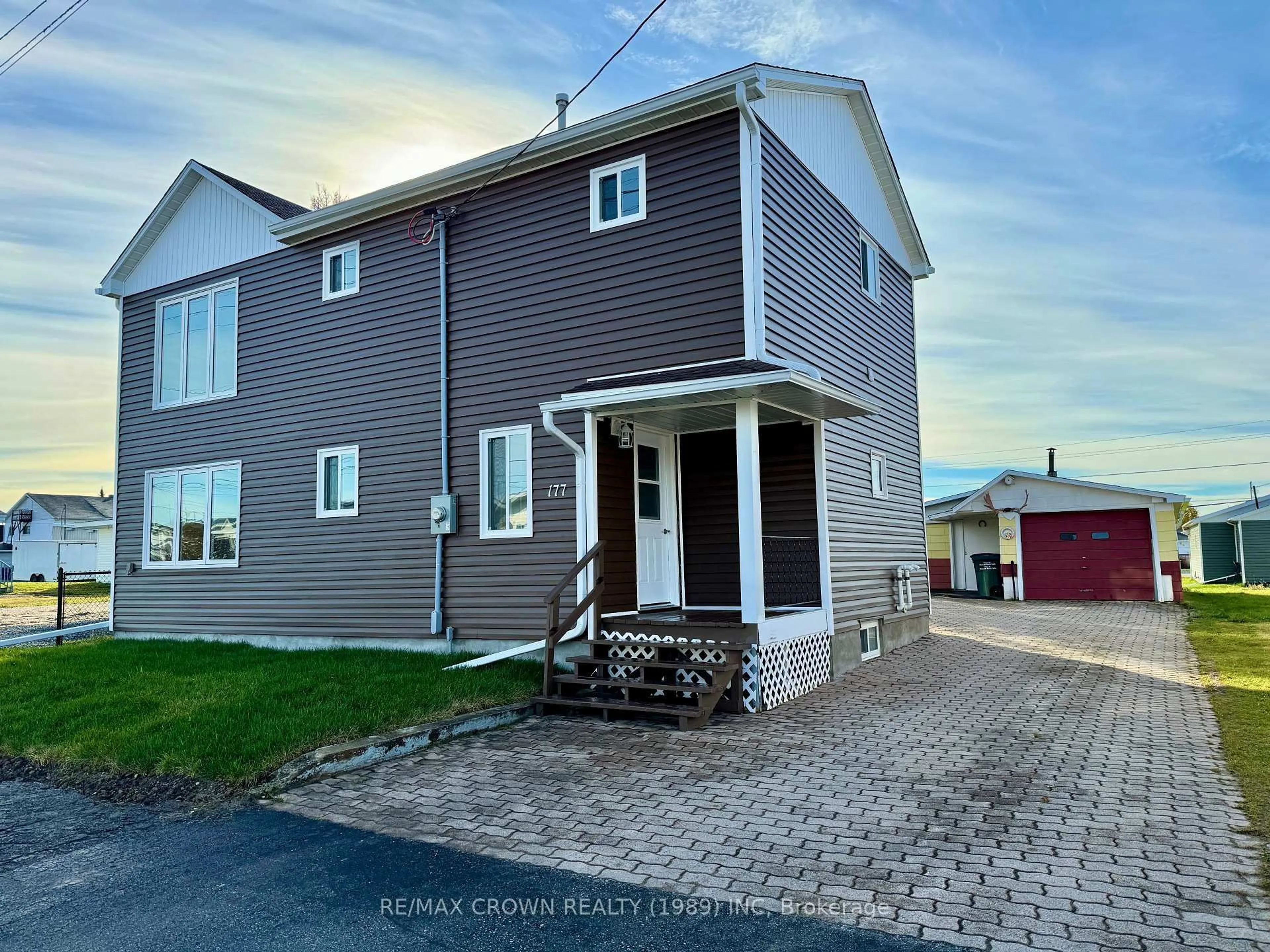 A pic from outside/outdoor area/front of a property/back of a property/a pic from drone, street for 177 Elaine Ave, Smooth Rock Falls Ontario P0L 2B0