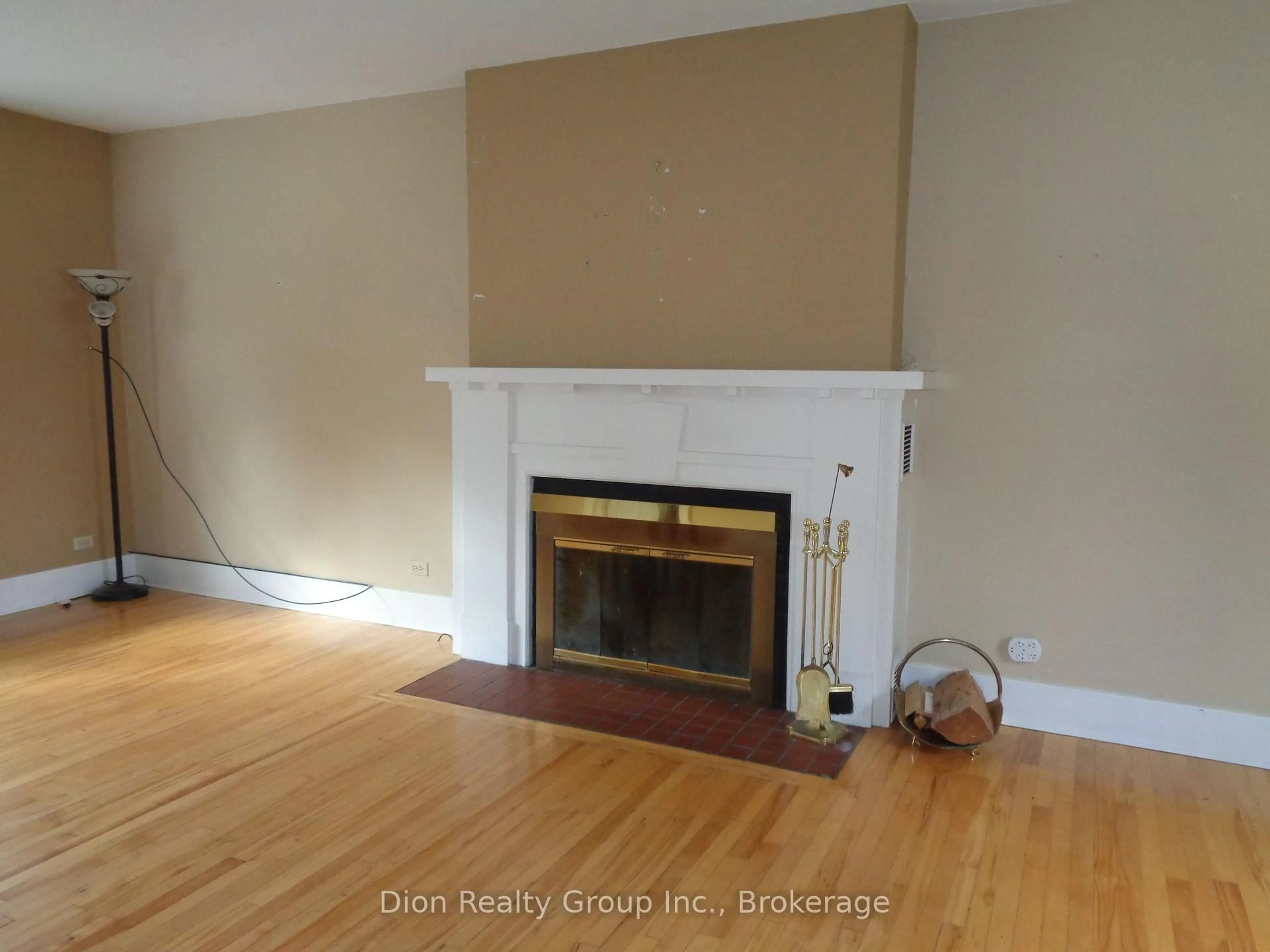 A pic of a room for 15-19 Grenfell Ave, Kirkland Lake Ontario P0K 1T0