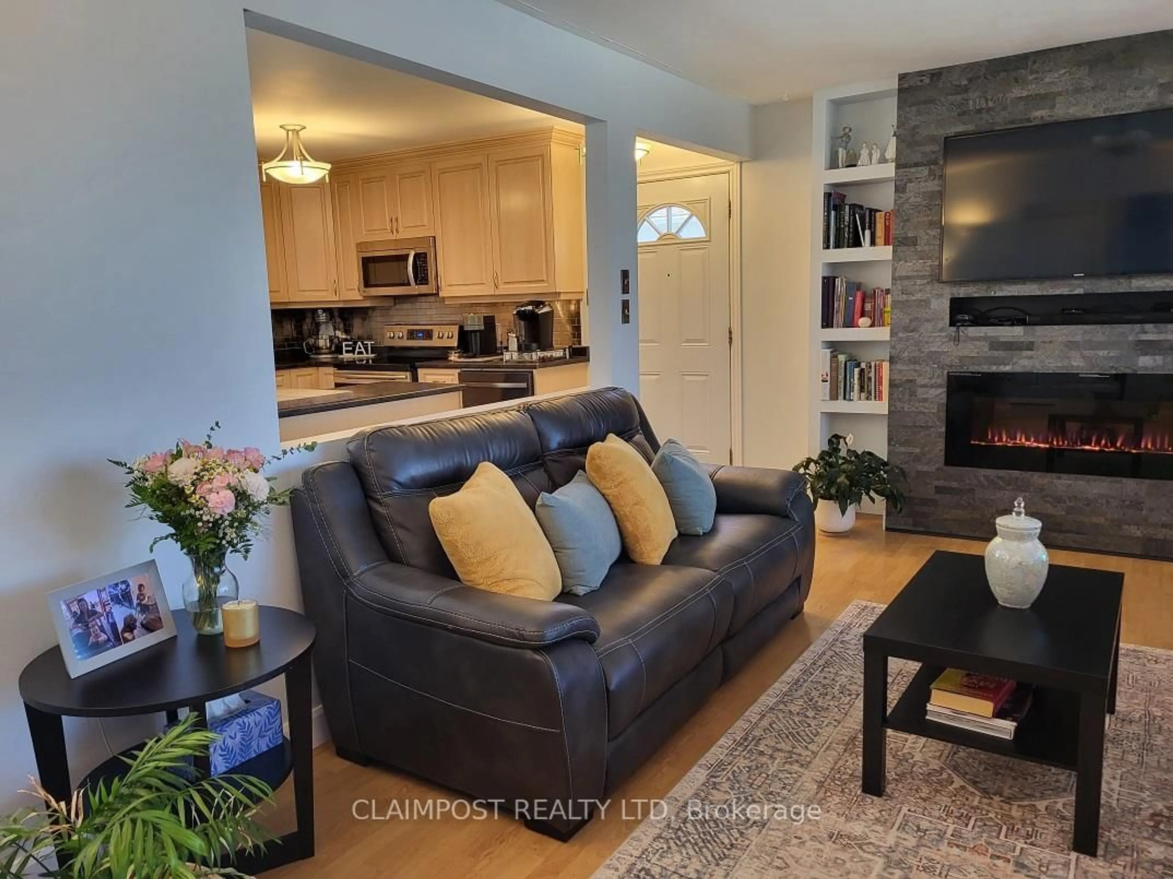 Living room with furniture, unknown for 411 Ross Ave, Timmins Ontario P4N 5X4