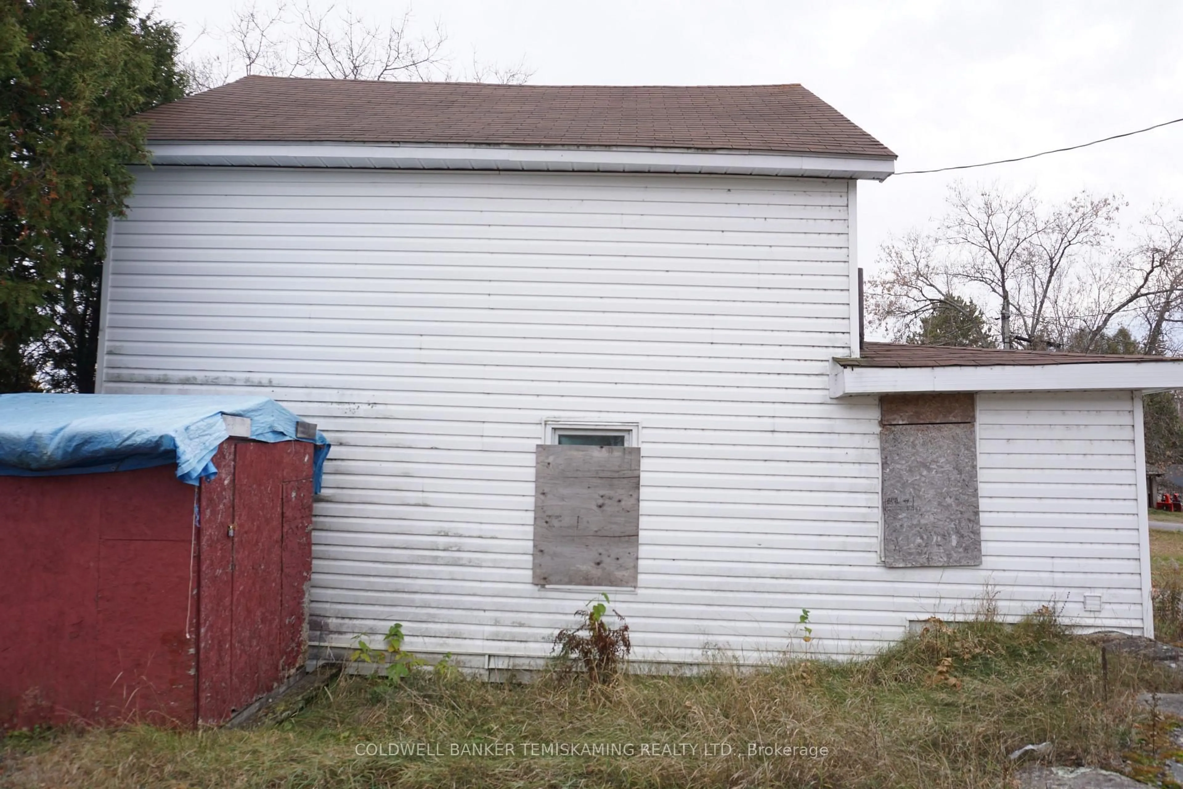 Shed for 105 Jamieson St, Cobalt Ontario P0J 1C0