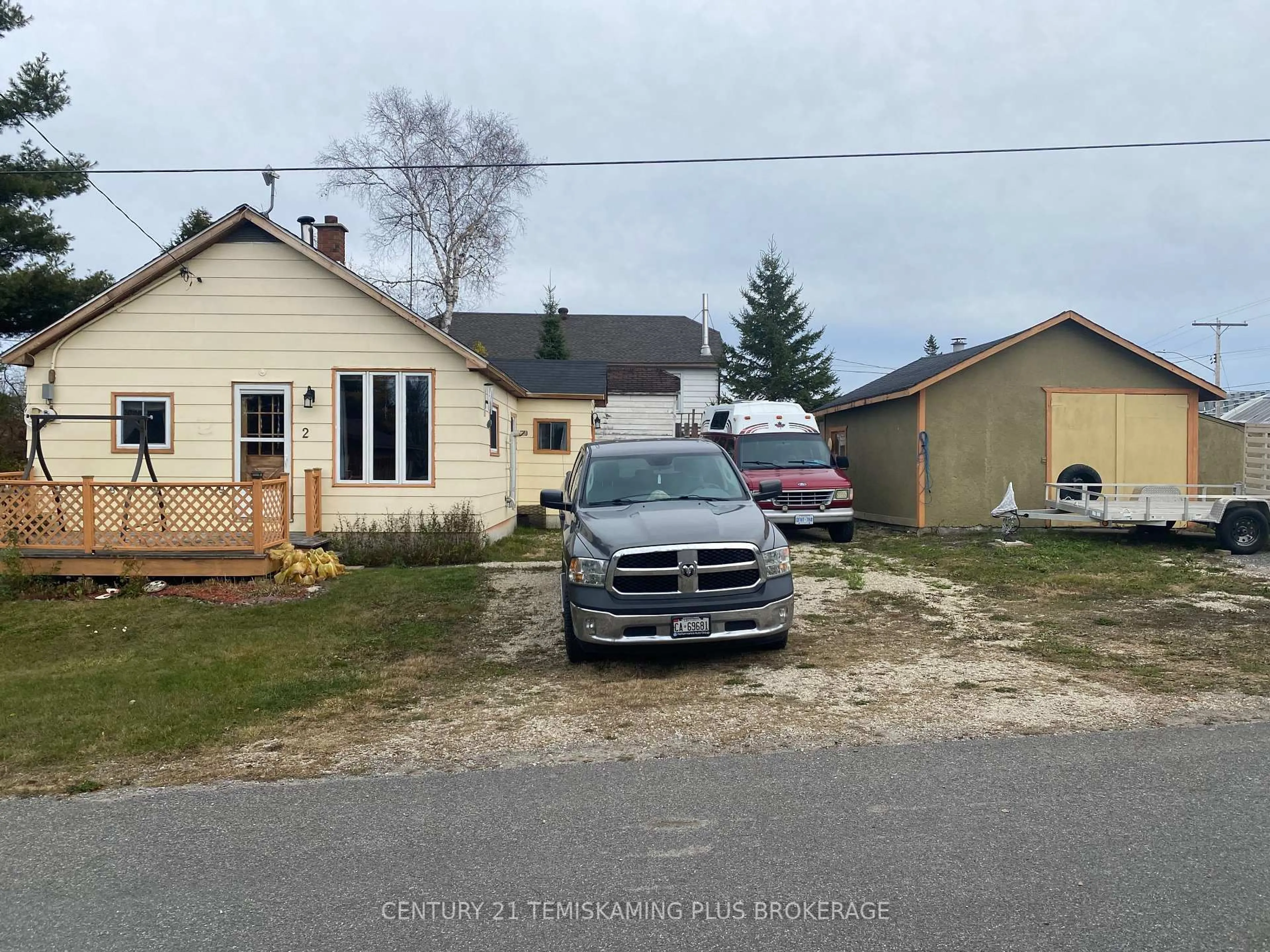 A pic from outside/outdoor area/front of a property/back of a property/a pic from drone, street for 2 King St, Timiskaming Ontario P0J 1N0