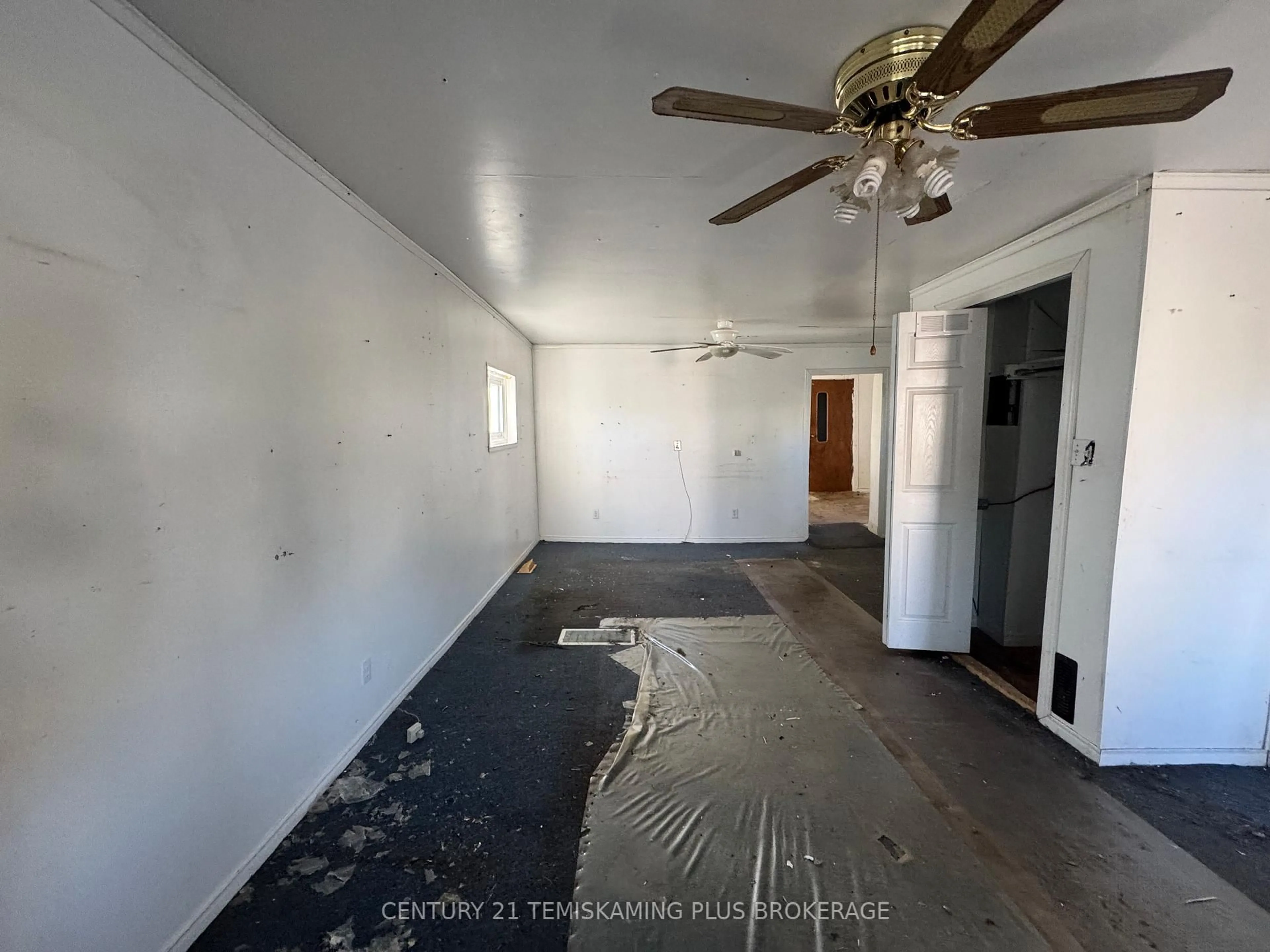 A pic of a room for 8 Cobalt St, Cobalt Ontario P0J 1C0