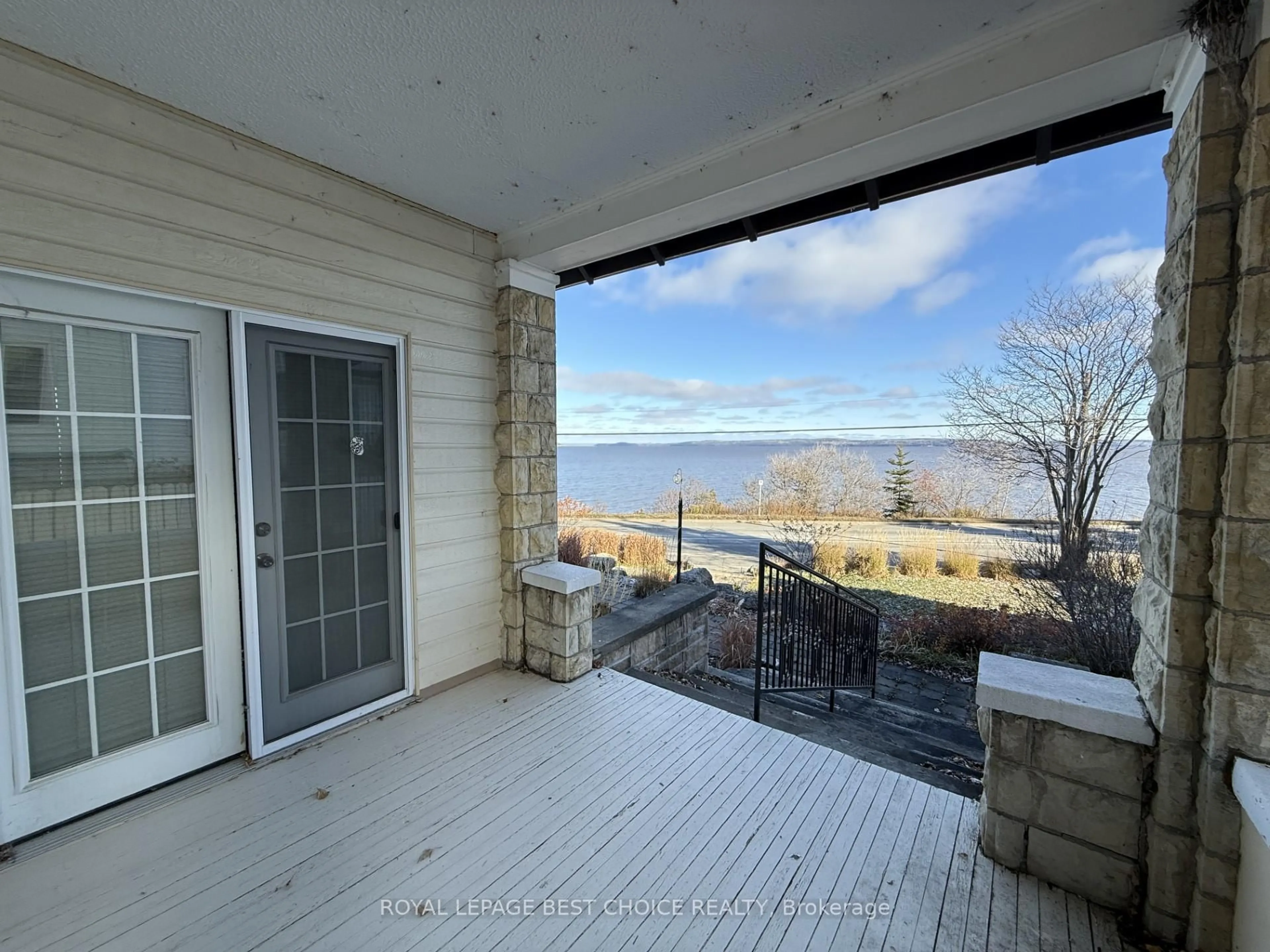 Patio, water/lake/river/ocean view for 646 Lakeshore Rd, Temiskaming Shores Ontario P0J 1K0