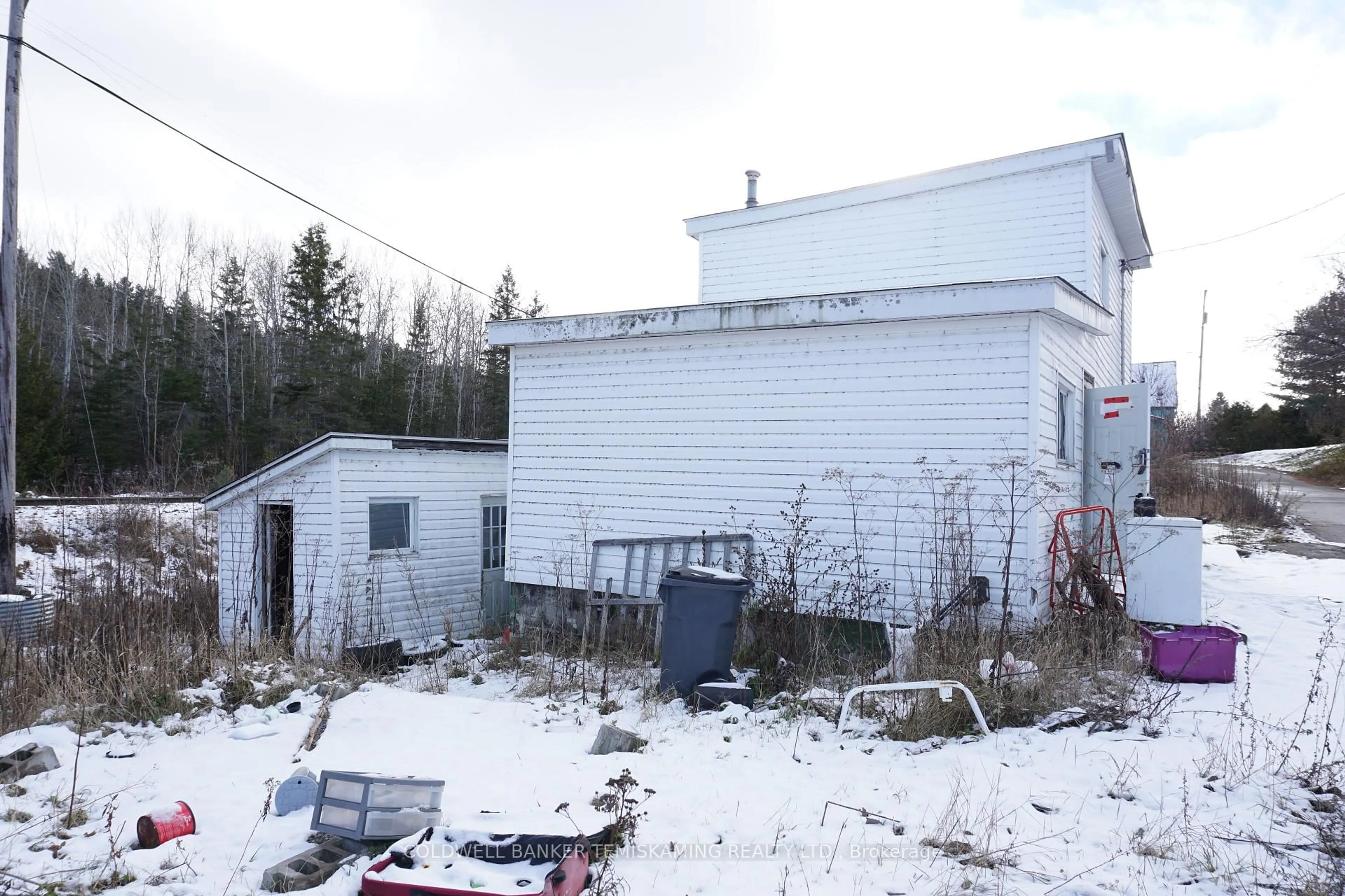 Shed for 29 First St, Cobalt Ontario P0J 1C0
