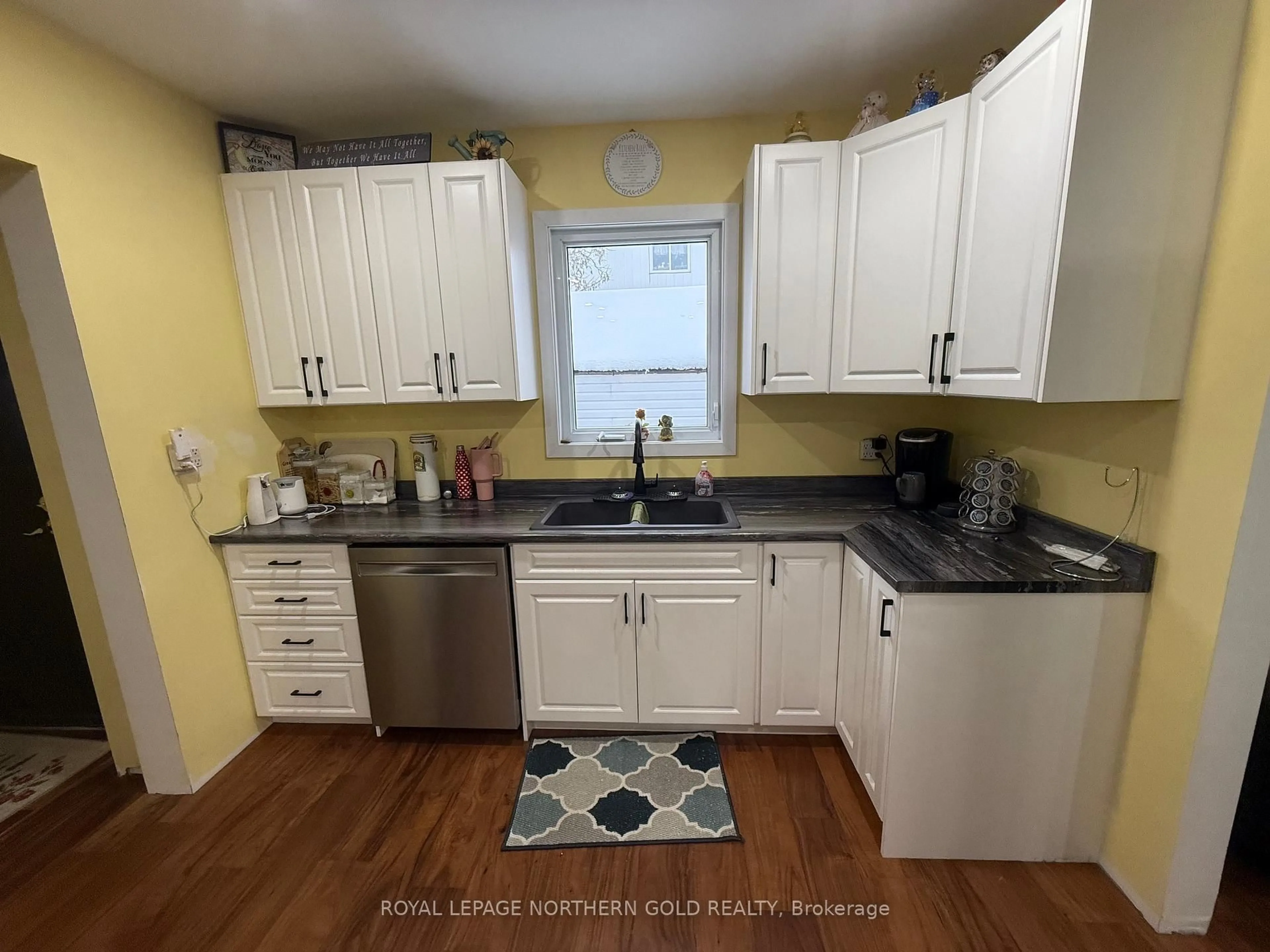 Standard kitchen, unknown for 51 LEBEL Ave, Kirkland Lake Ontario P2N 2Y8