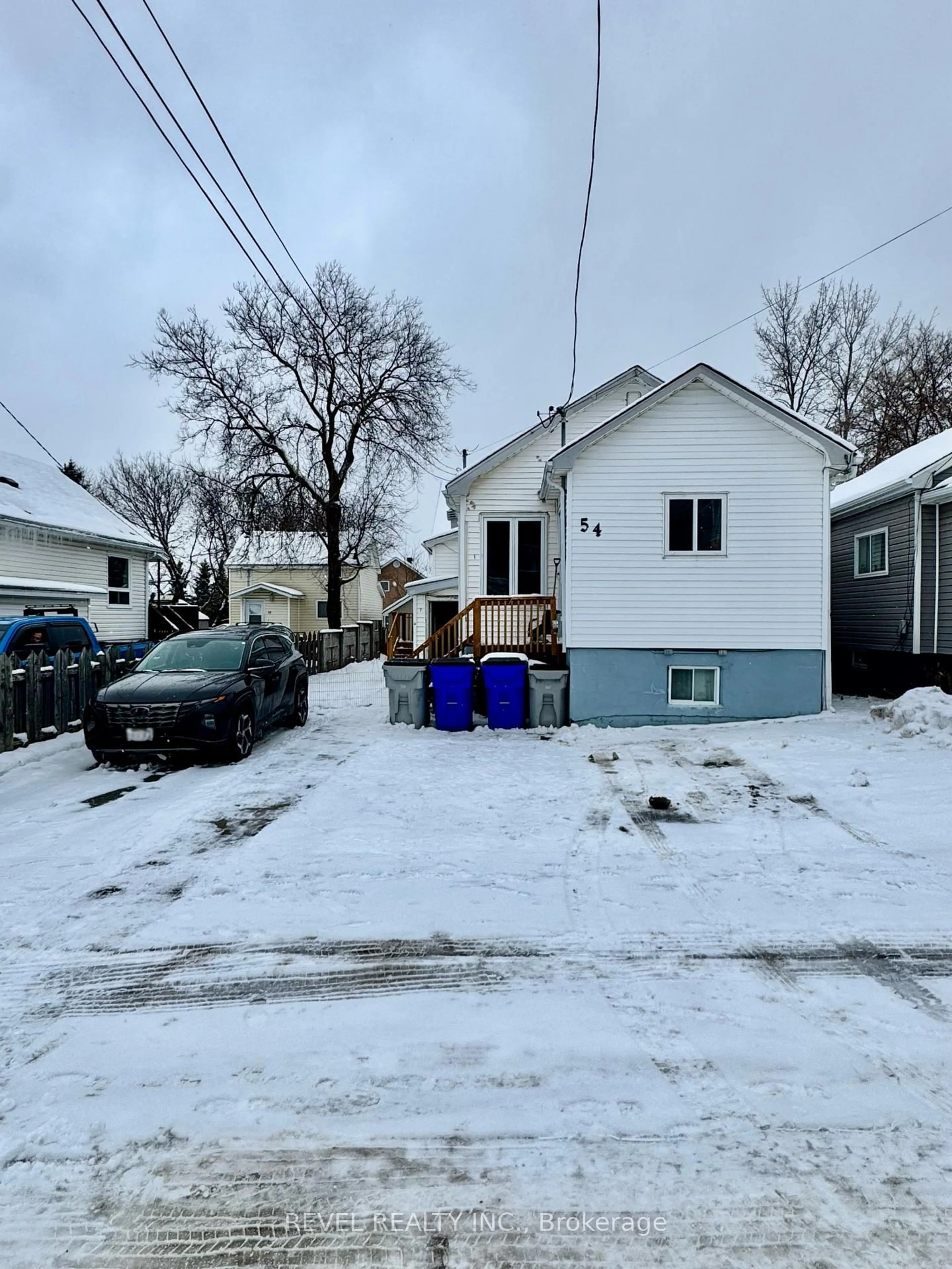 A pic from outside/outdoor area/front of a property/back of a property/a pic from drone, street for 54 Windsor Ave, Timmins Ontario P4N 3A9
