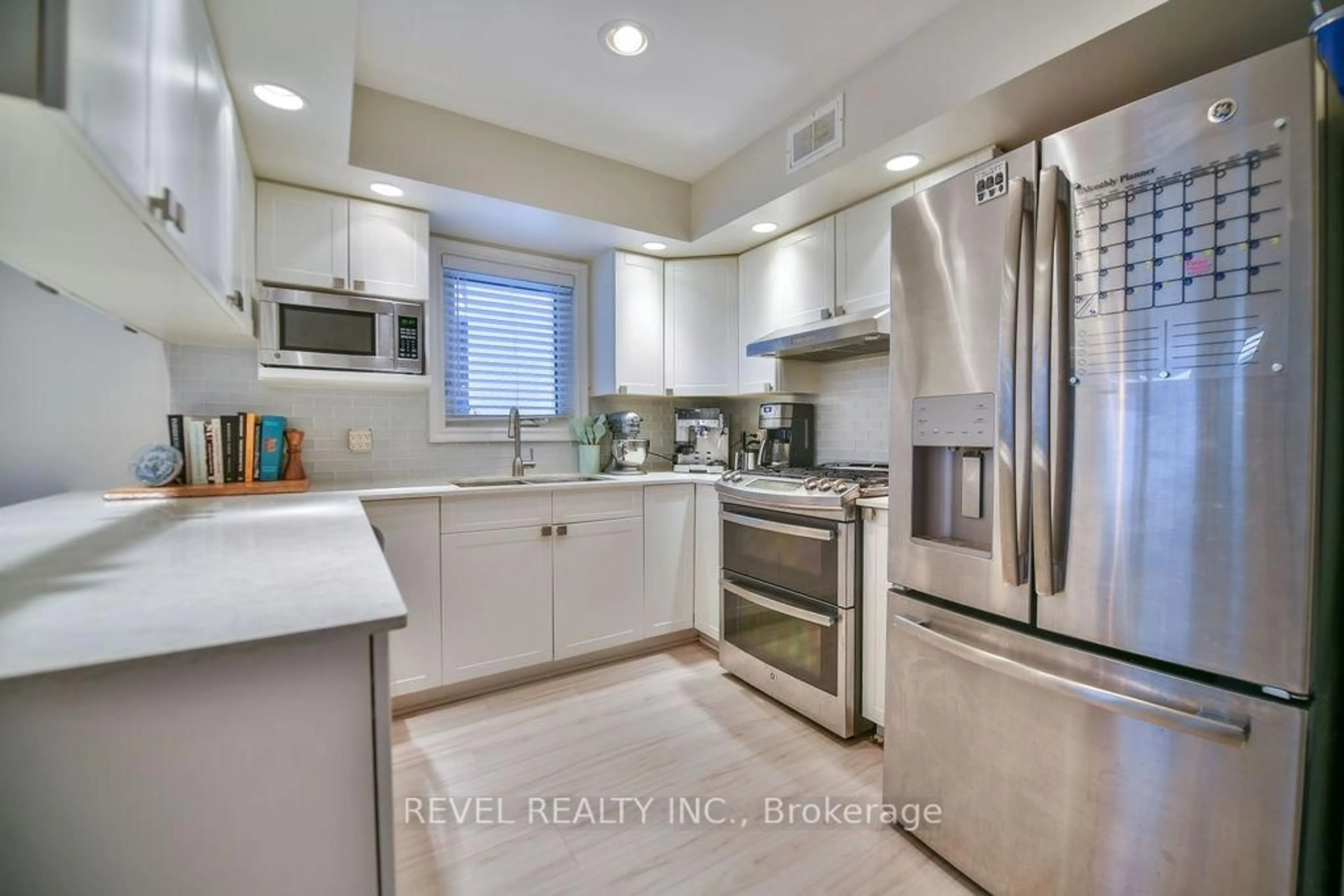 Unknown for 104 Mascioli Blvd, Timmins Ontario P4P 1H5