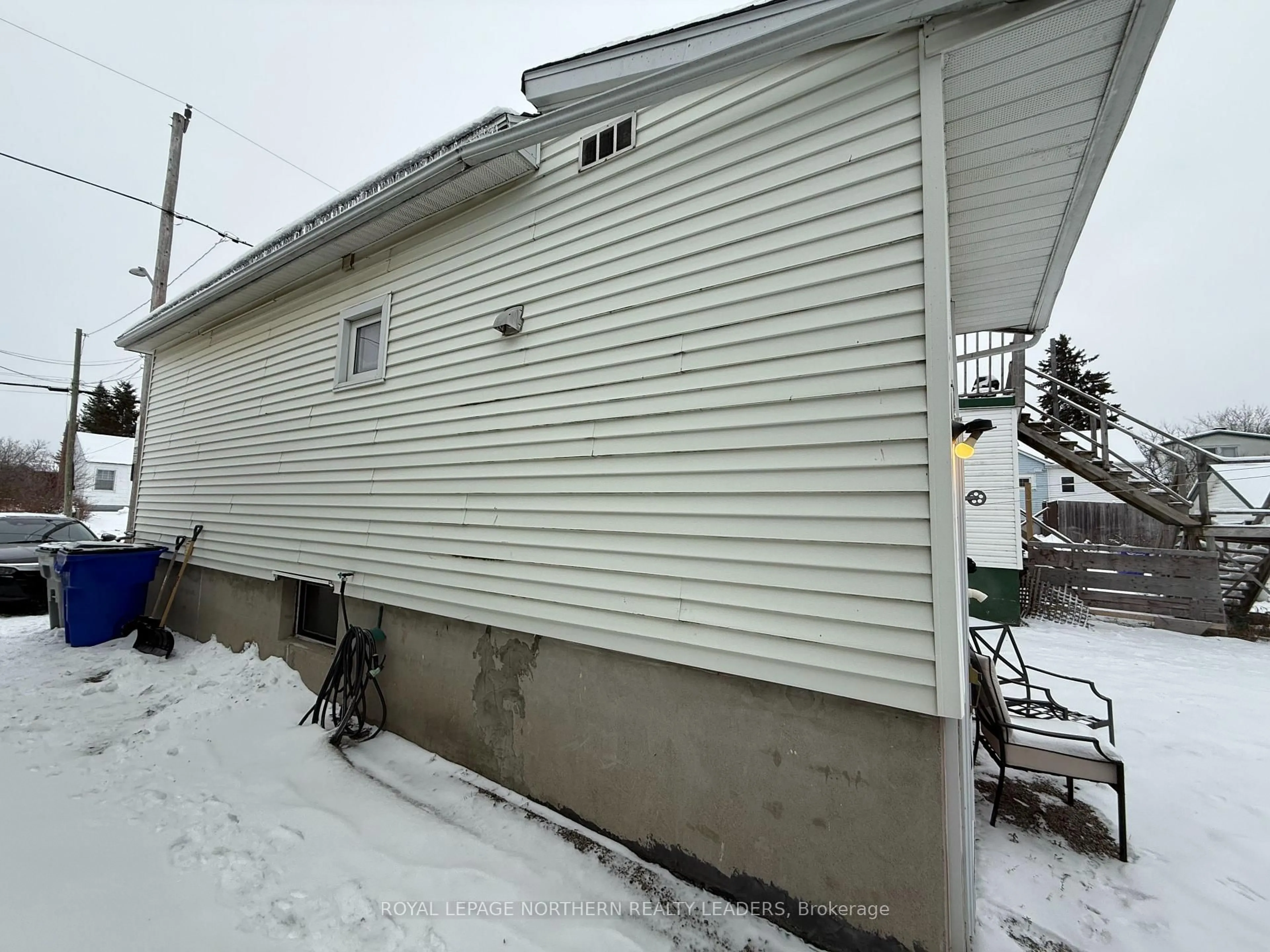 Shed for 429 MacLean Dr, Timmins Ontario P4N 4W7
