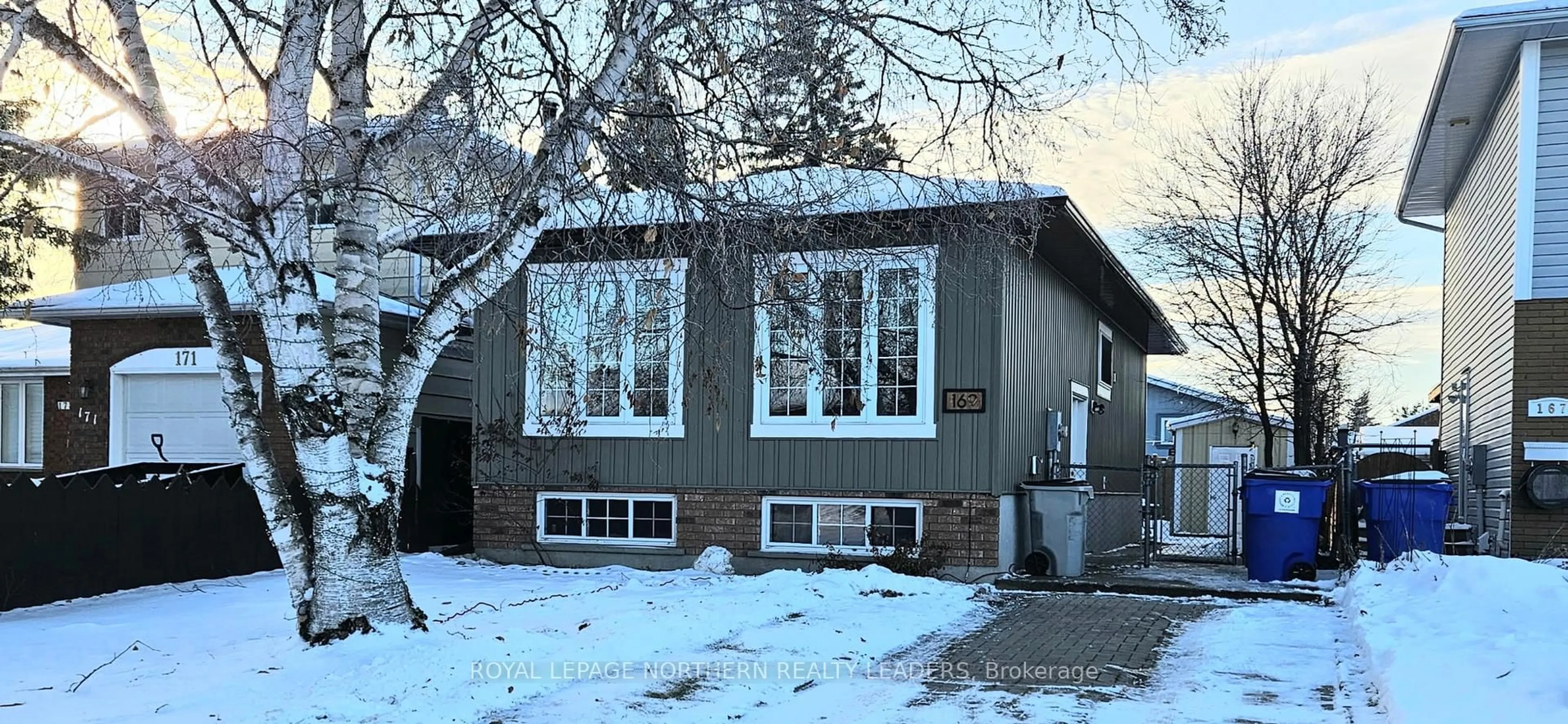 Home with vinyl exterior material, street for 169 Malette Cres, Timmins Ontario P4P 1C4