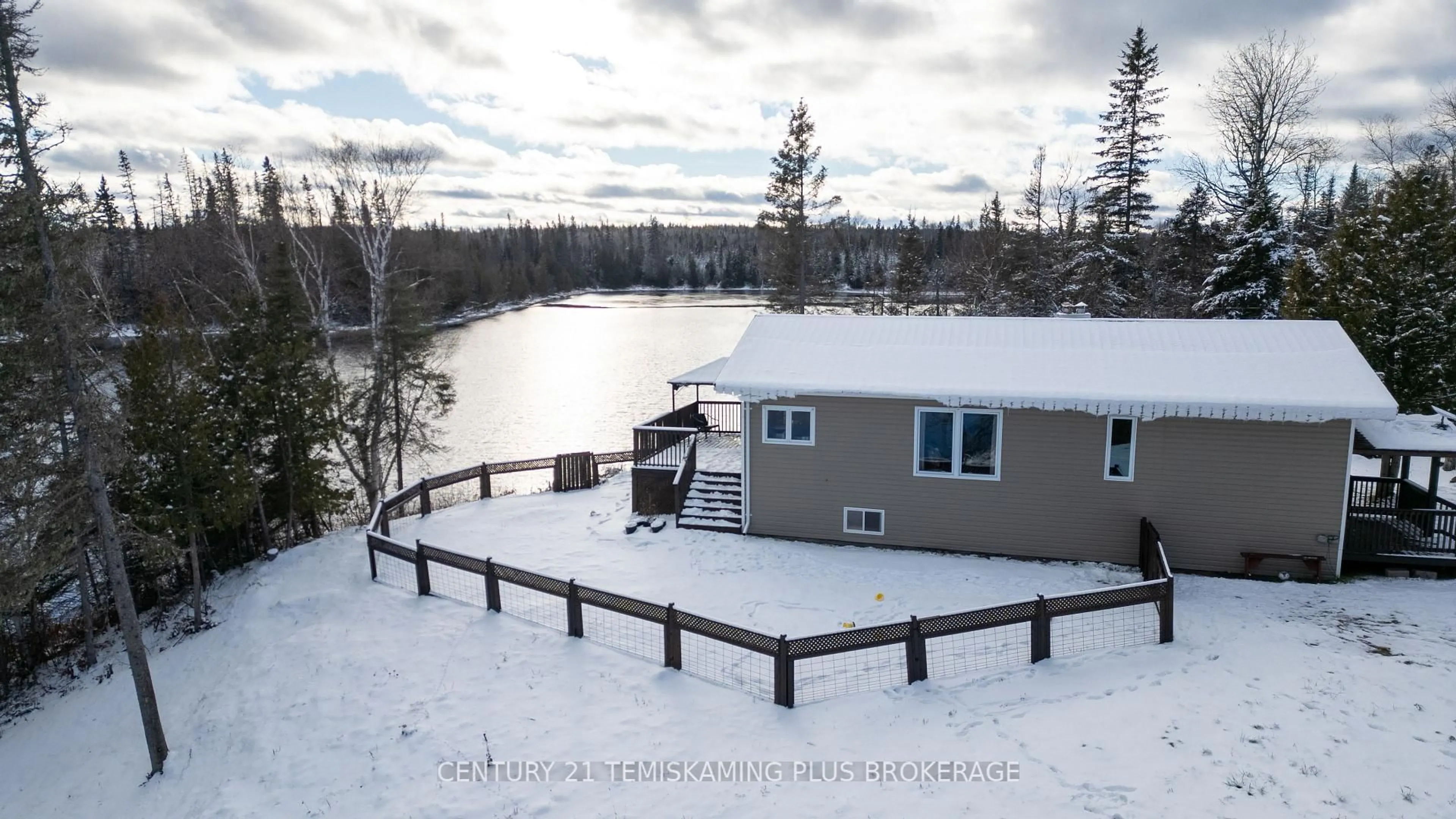 A pic from outside/outdoor area/front of a property/back of a property/a pic from drone, water/lake/river/ocean view for 989158 MOUNTAIN CHUTES Rd, Timiskaming Ontario P0J 0B2