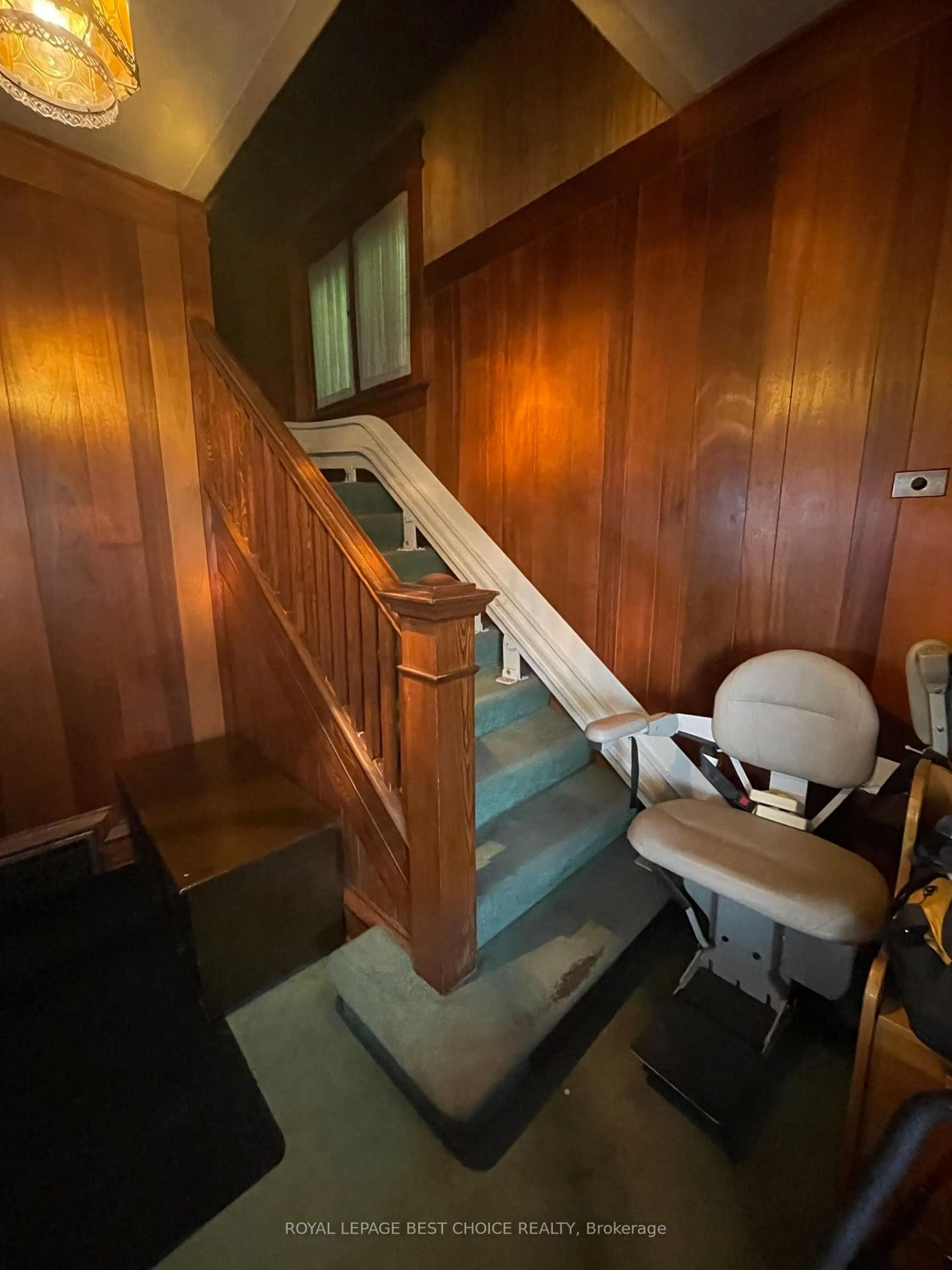 Stairs for 40 Prospect Ave, Cobalt Ontario P0J 1C0