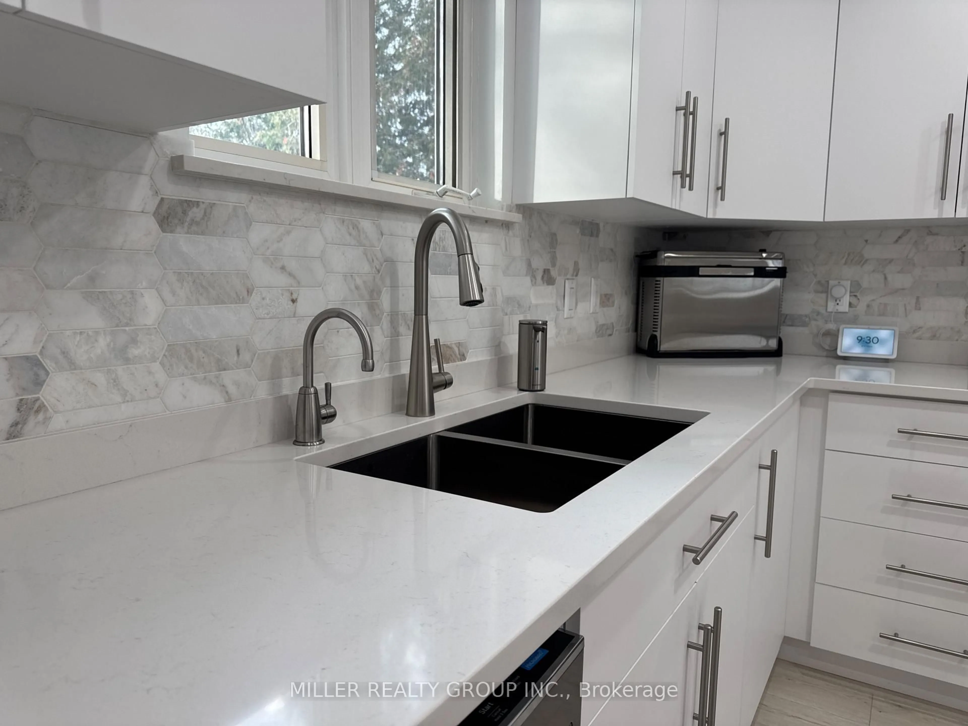 Contemporary kitchen, ceramic/tile floor for 568 Helmer Pedersen Dr, Temiskaming Shores Ontario P0J 1P0