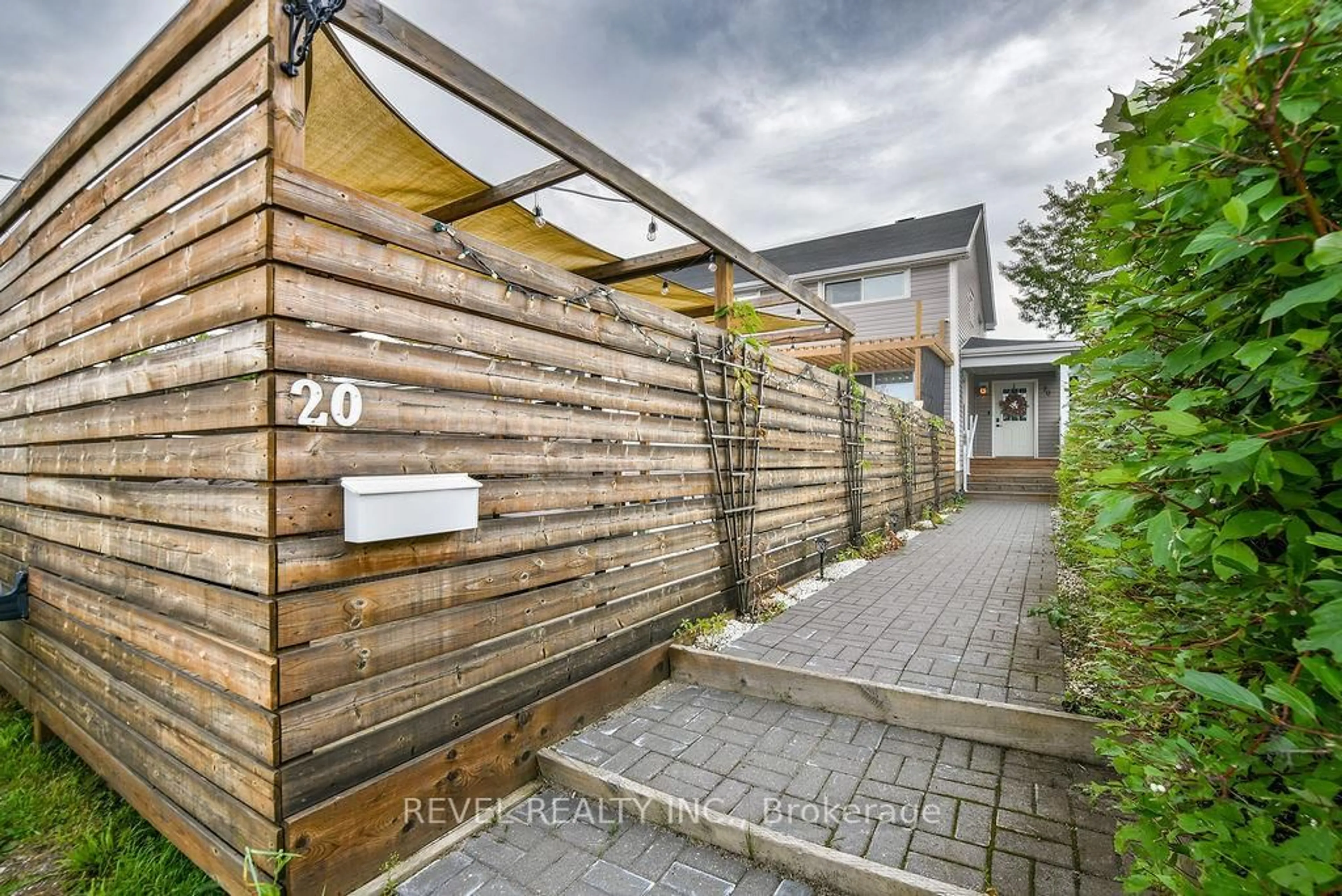 Patio, street for 20 First Ave, Timmins Ontario P4N 1G5