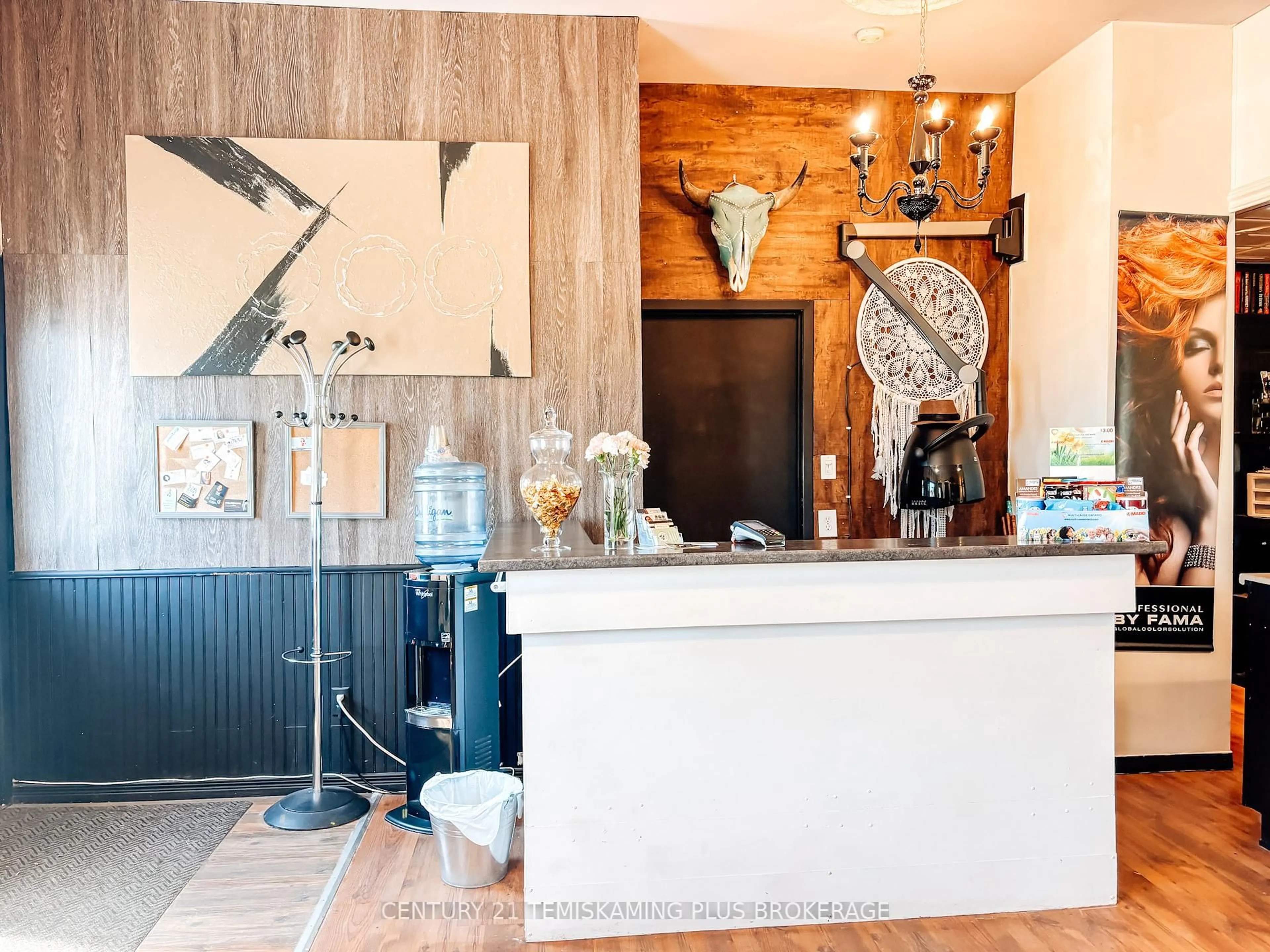 Rustic kitchen, unknown for 203 Roland Rd, Temiskaming Shores Ontario P0J 1P0