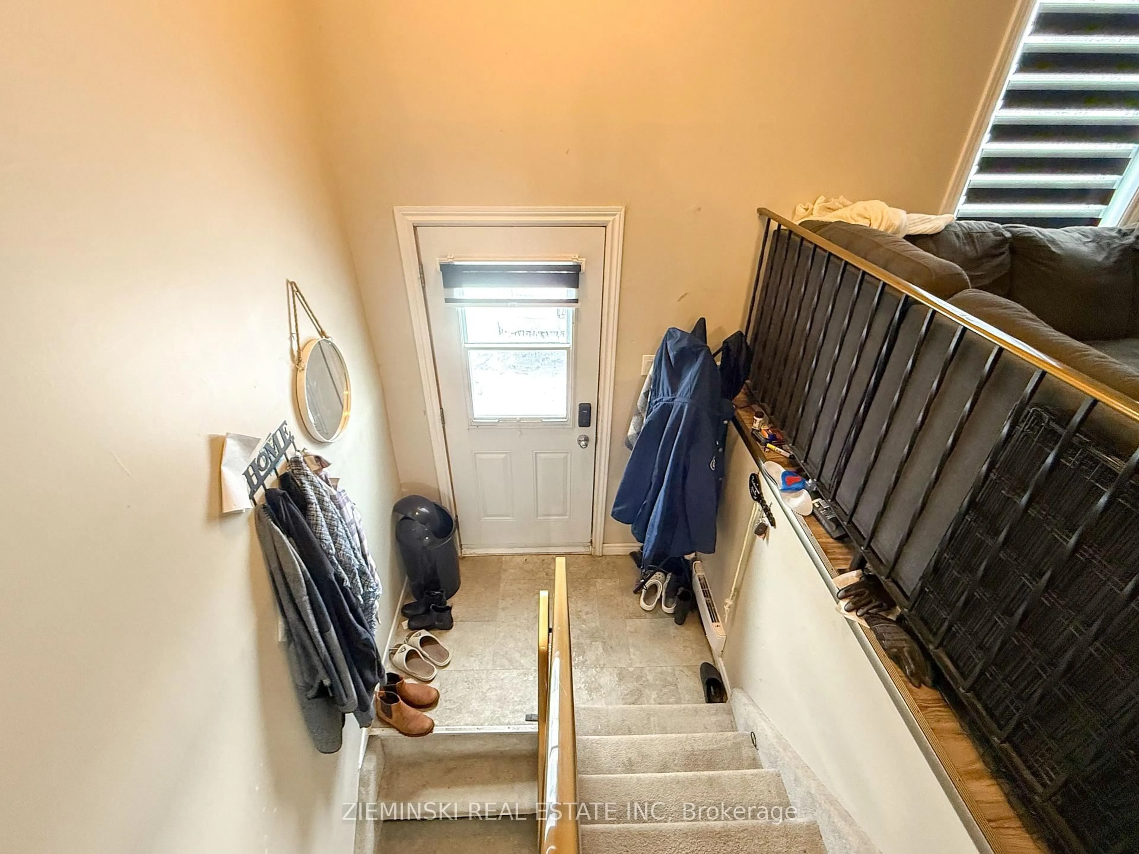 Unknown for 6128 King St, Timmins Ontario P0N 1C0