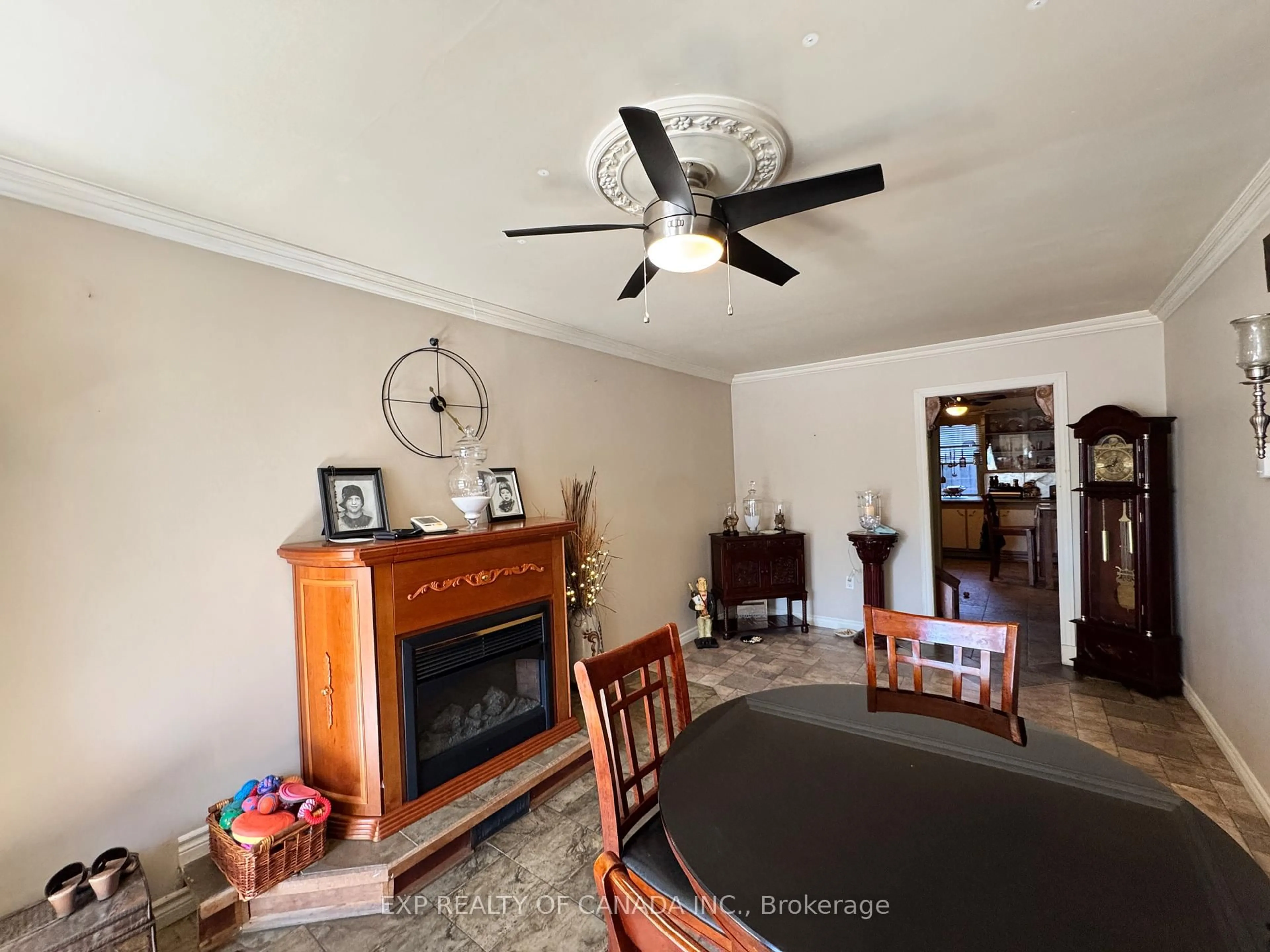 A pic of a room for 108 Toke St, Timmins Ontario P4N 6T9