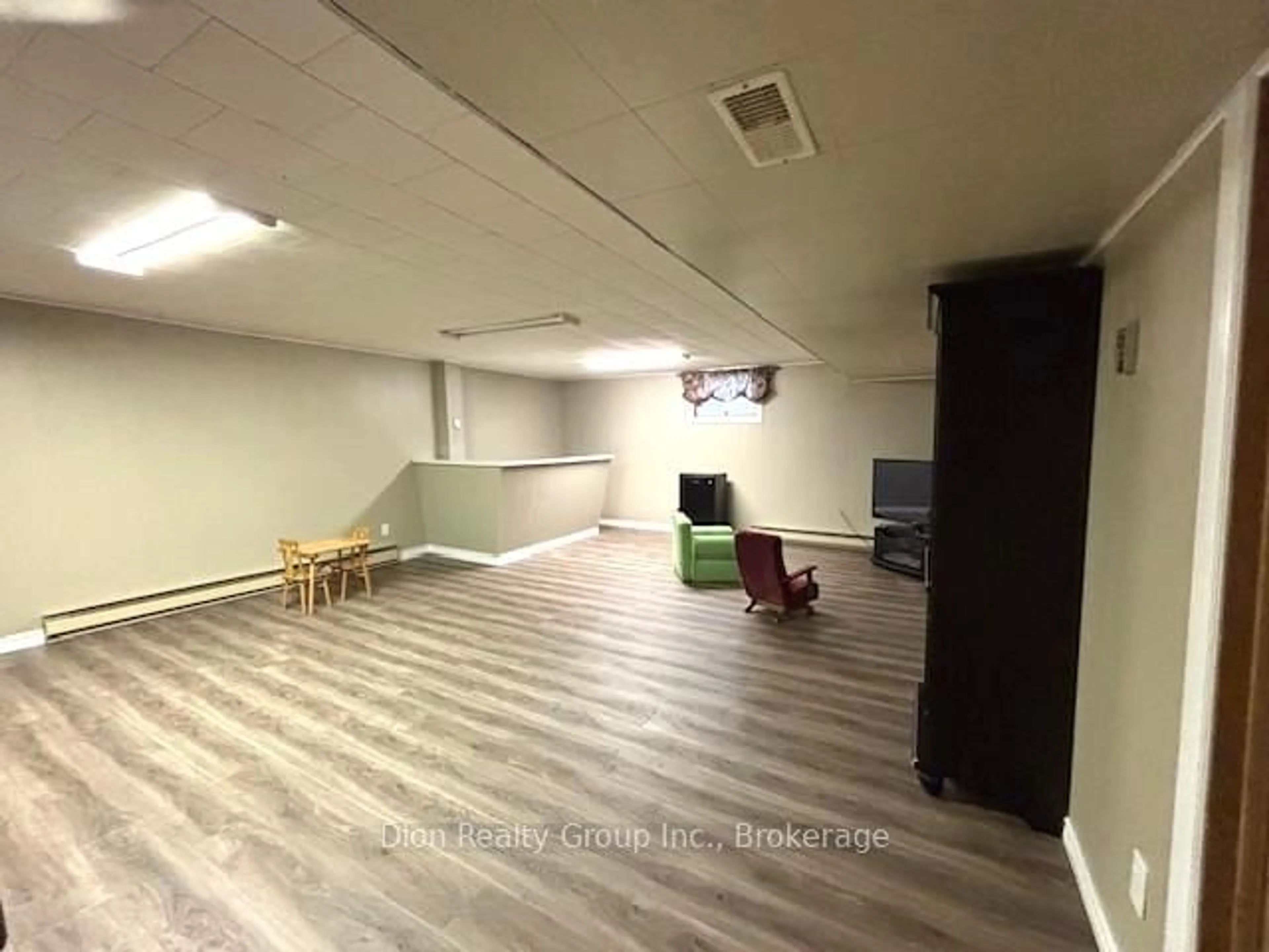 A pic of a room for 4 Mcphee Ave, Kirkland Lake Ontario P2N 1M2