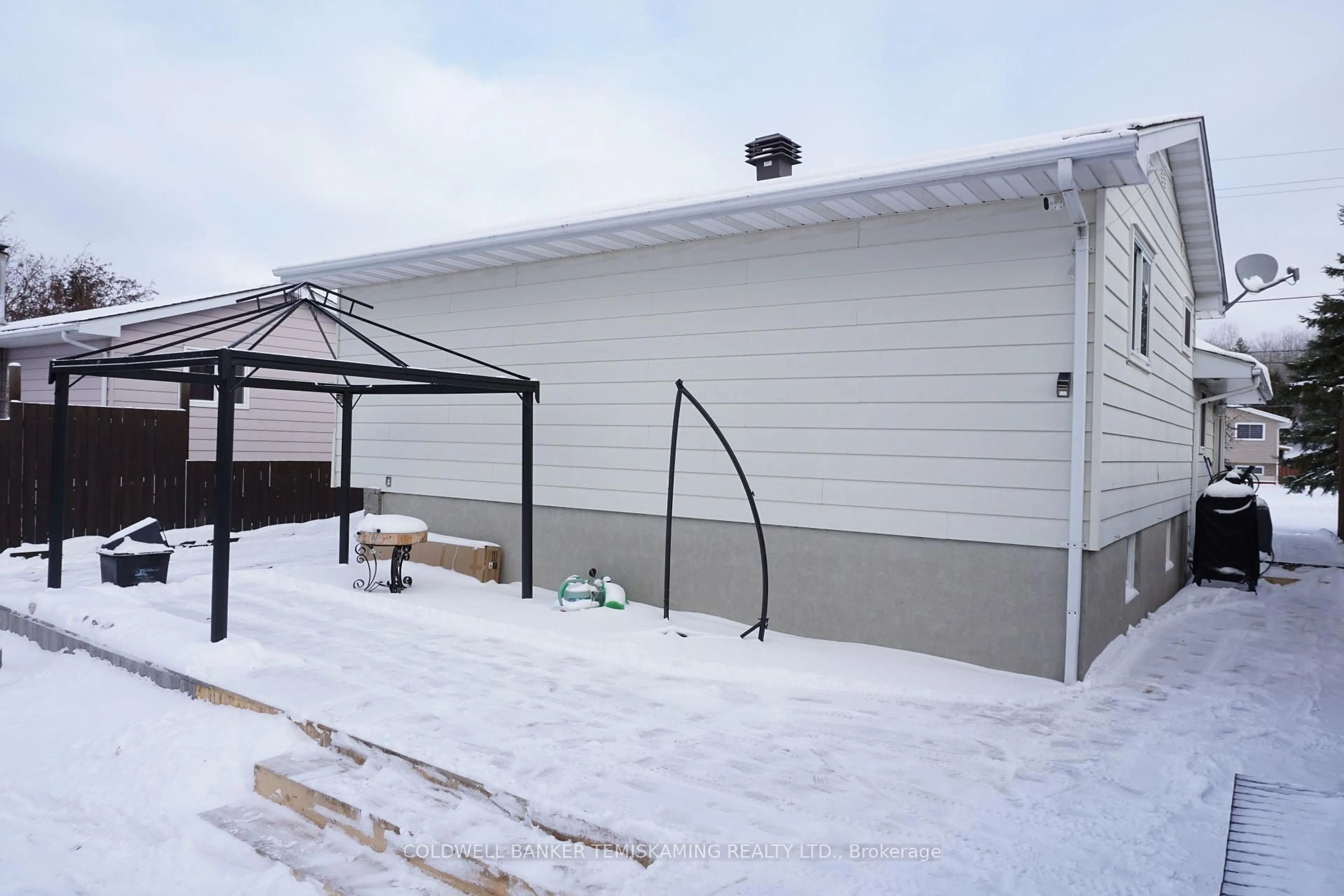 Unknown for 151 Carter Blvd, Temiskaming Shores Ontario P0J 1R0