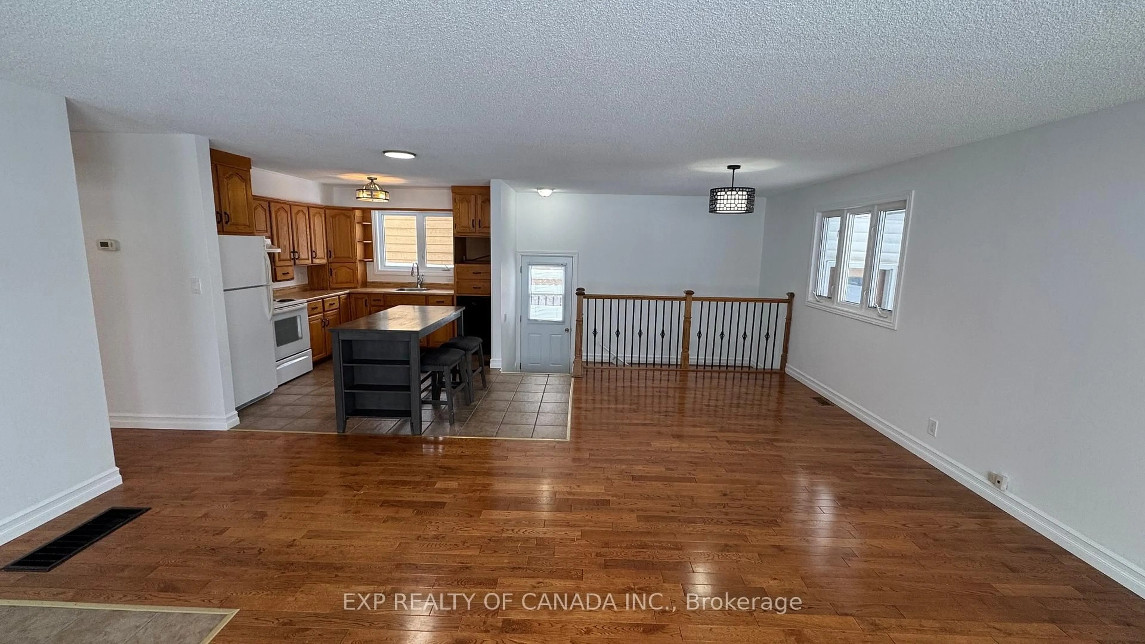 Open concept kitchen, unknown for 365 SEVENTH St, Cochrane Ontario P0L 1C0