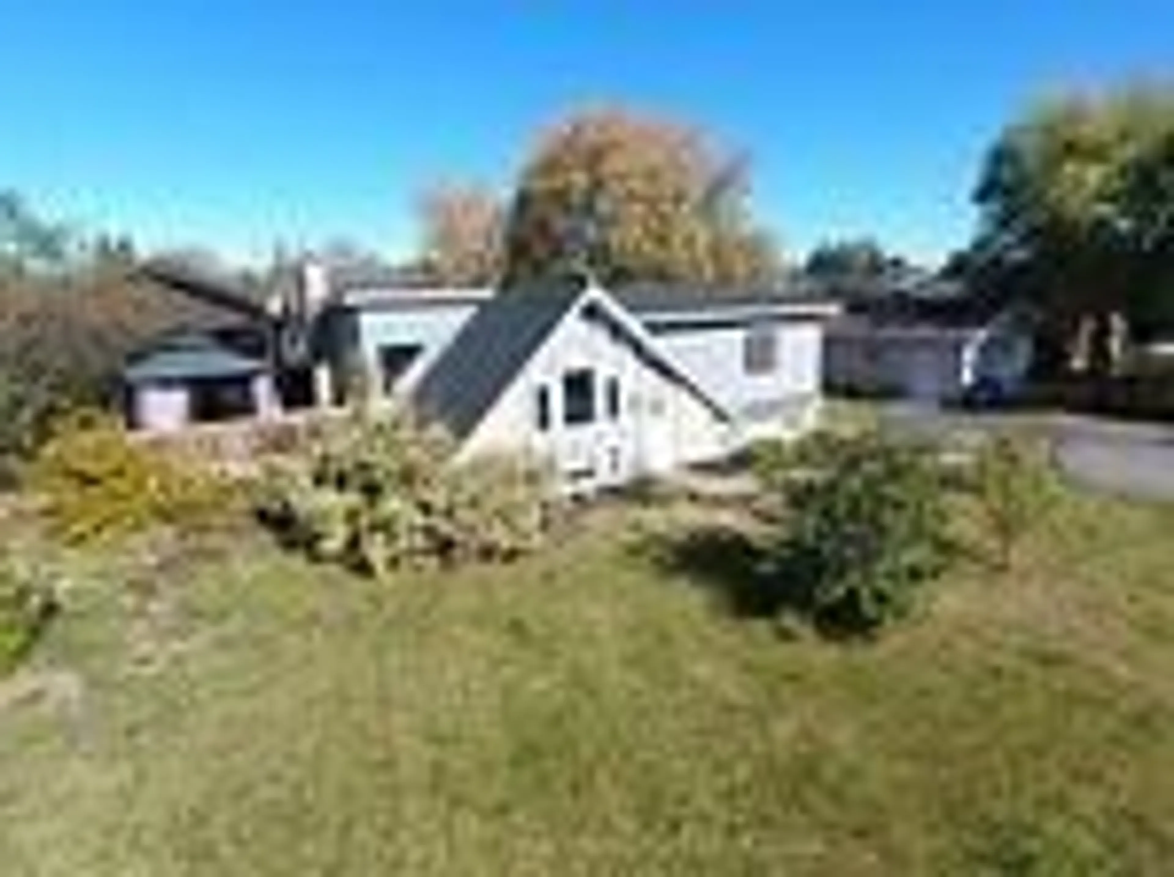 A pic from outside/outdoor area/front of a property/back of a property/a pic from drone, building for 267 Rondeau St, Temiskaming Shores Ontario P0J 1P0