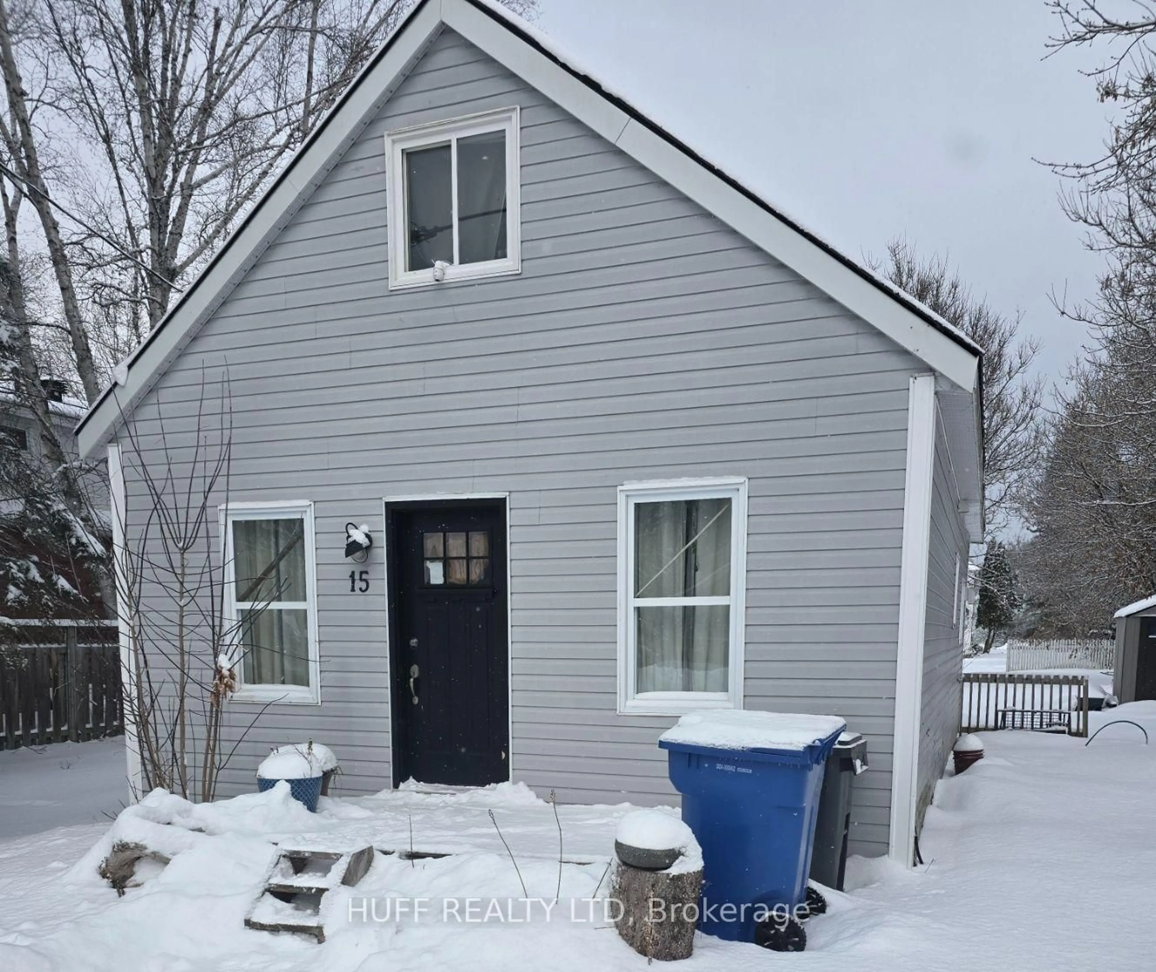 Home with vinyl exterior material, street for 15 Eighth Ave, Englehart Ontario P0J 1H0