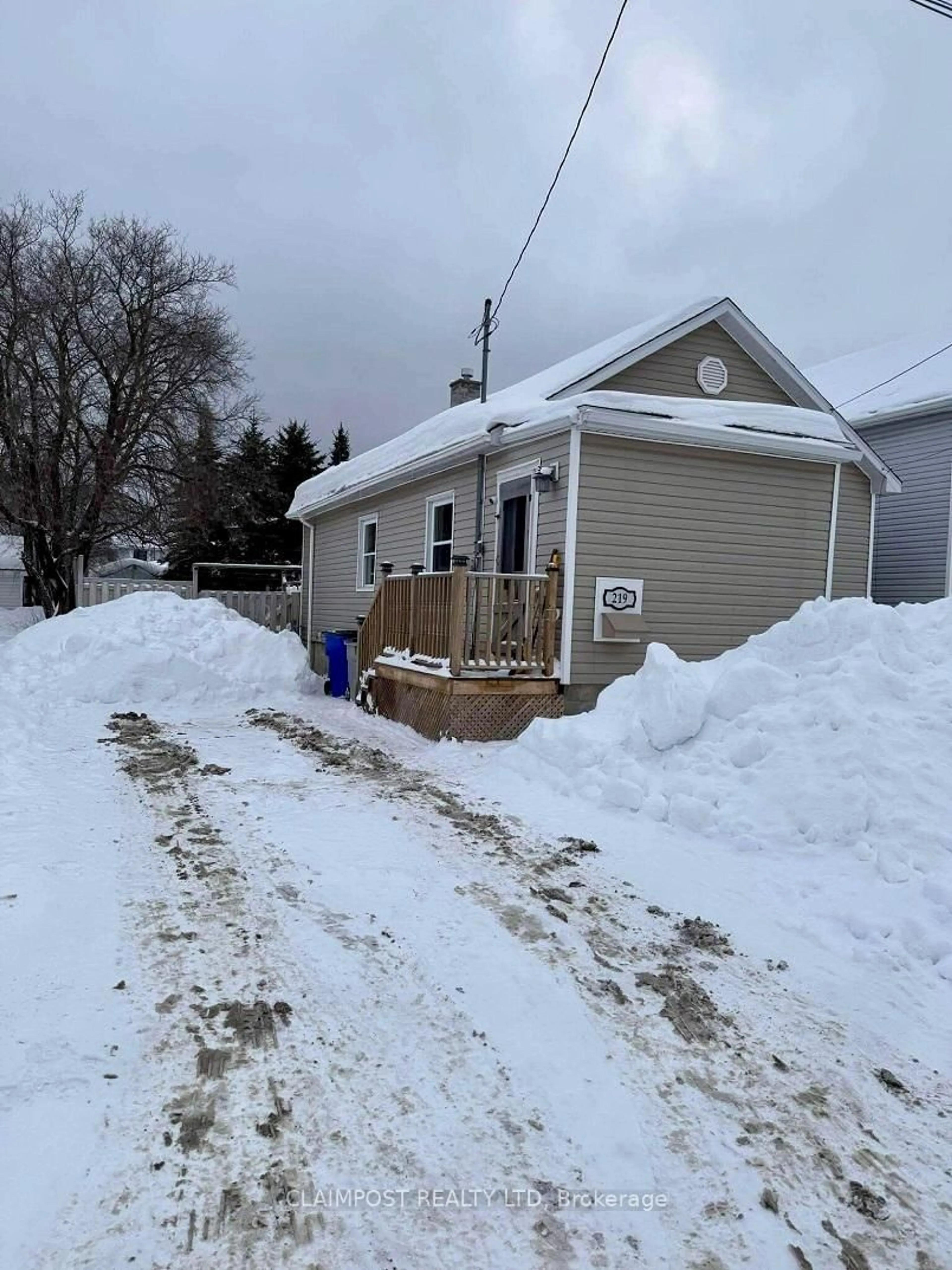 Shed for 219 Wende Ave, Timmins Ontario P4N 3E6