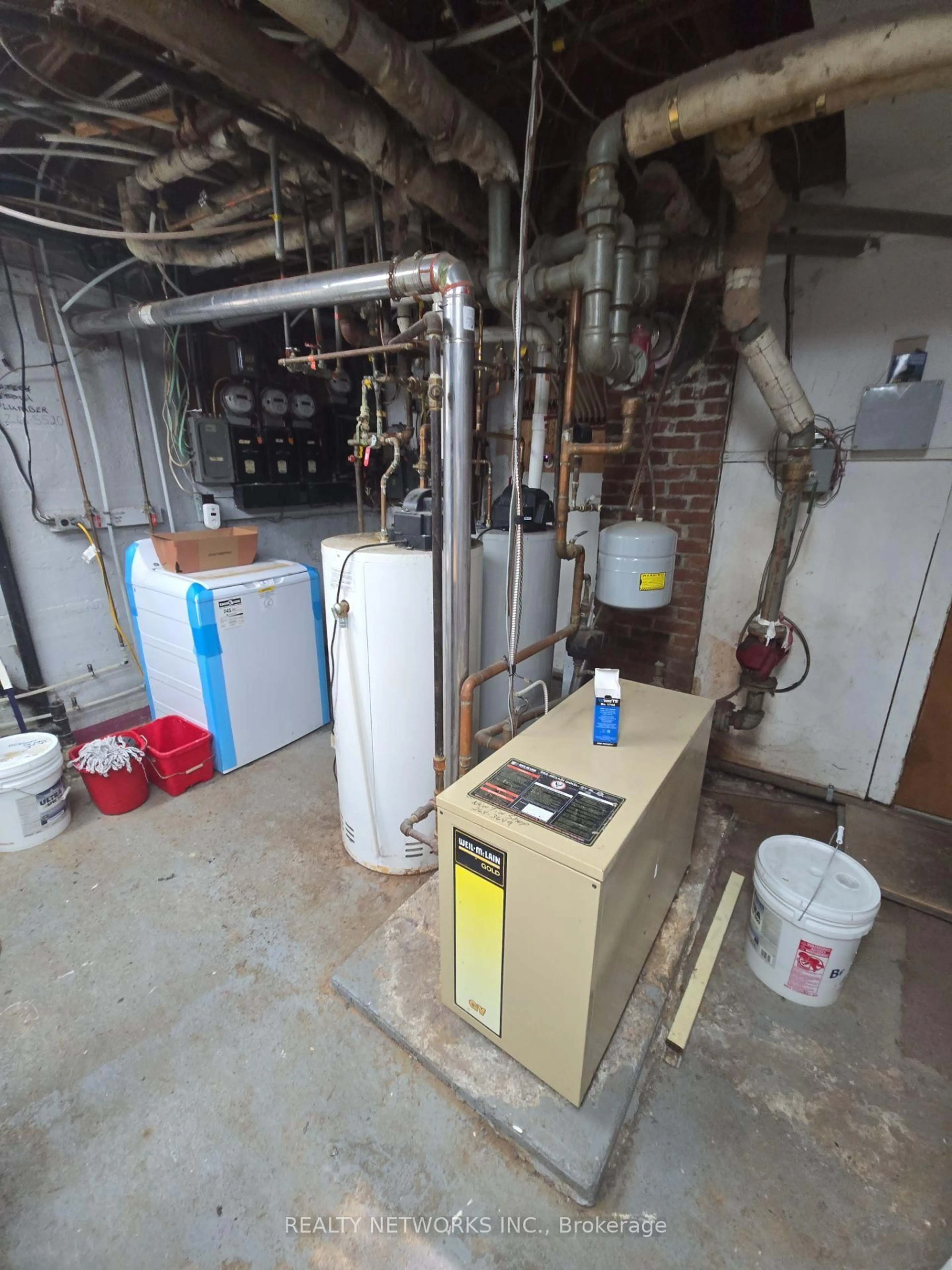 A pic of a room for 270 Cedar St, Timmins Ontario P4N 6J8