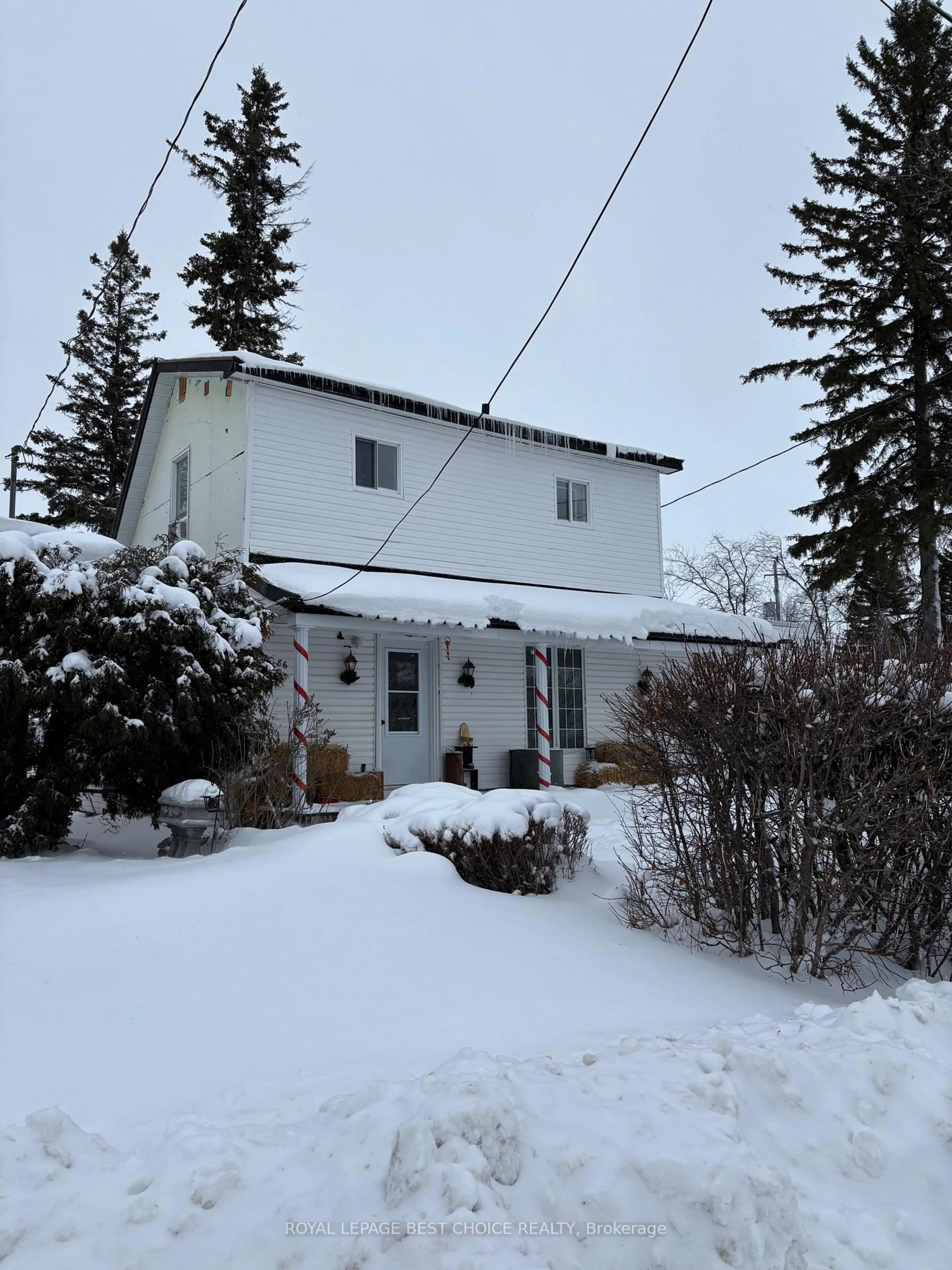 A pic from outside/outdoor area/front of a property/back of a property/a pic from drone, street for 86 Dymond Cres, Temiskaming Shores Ontario P0J 1P0
