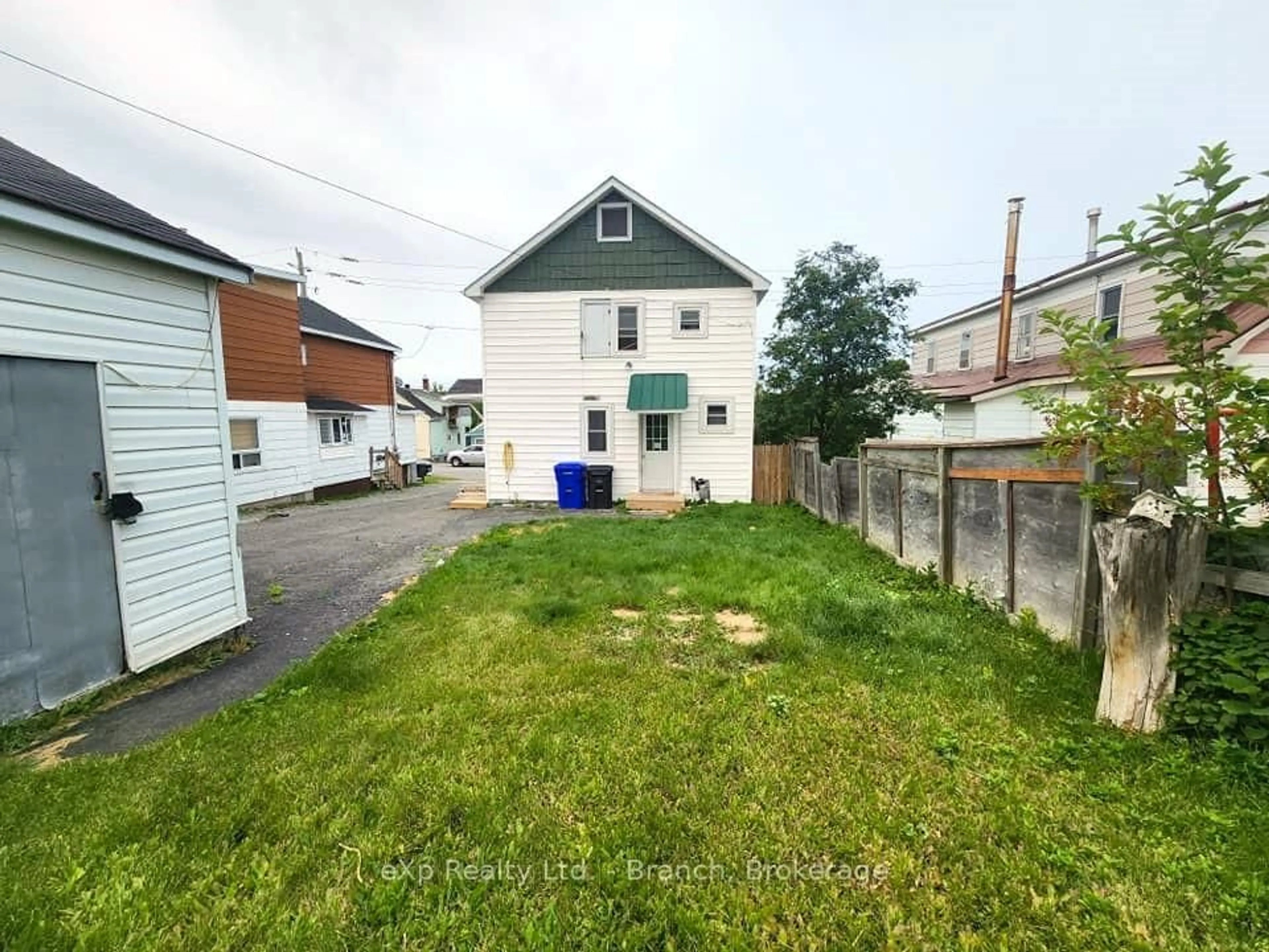 Unknown for 35 Main St, Kirkland Lake Ontario P2N 3E2