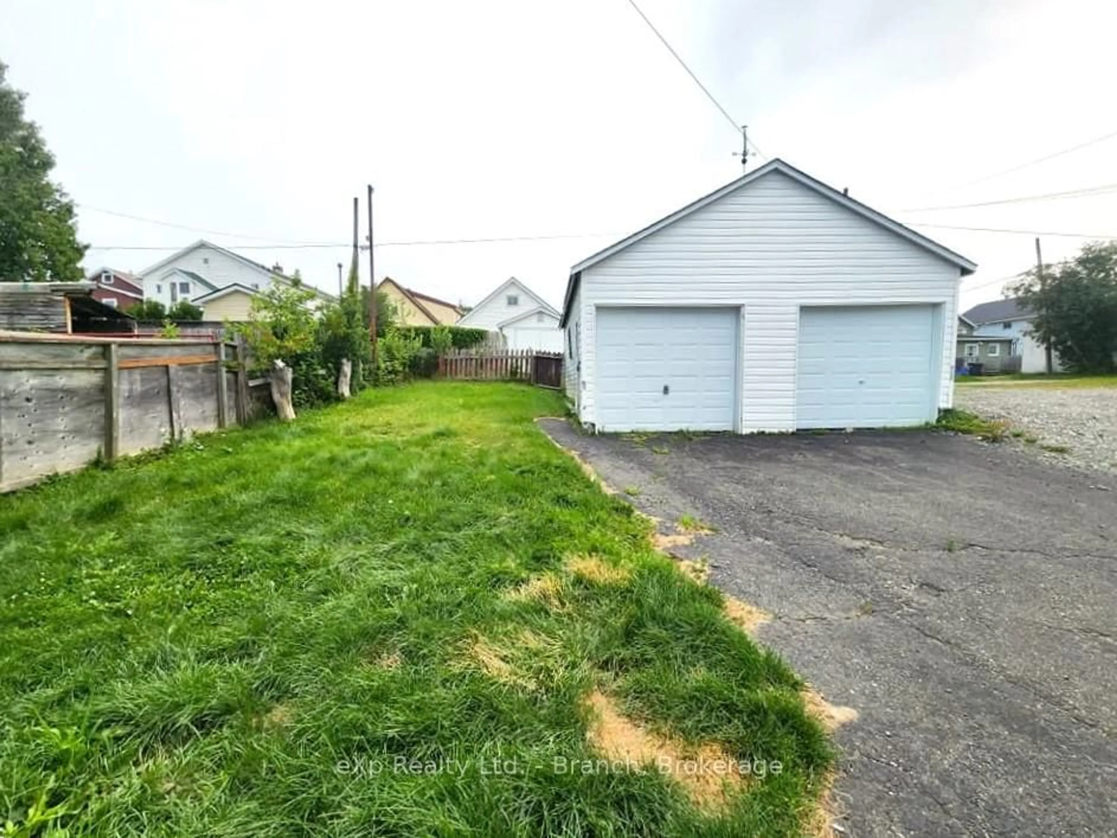 Shed for 35 Main St, Kirkland Lake Ontario P2N 3E2