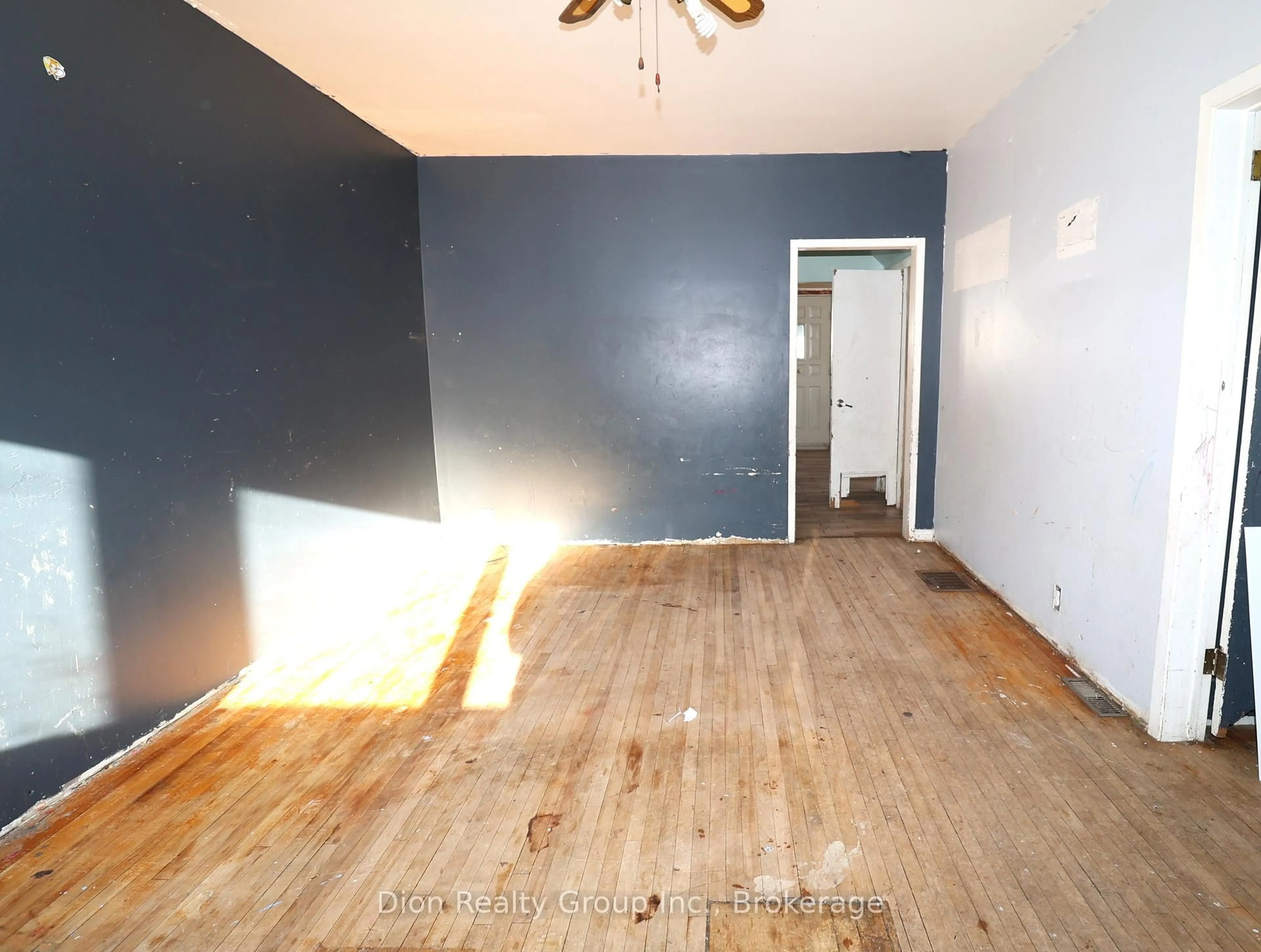 A pic of a room for 4 Rand Ave, Kirkland Lake Ontario P2N 2S8