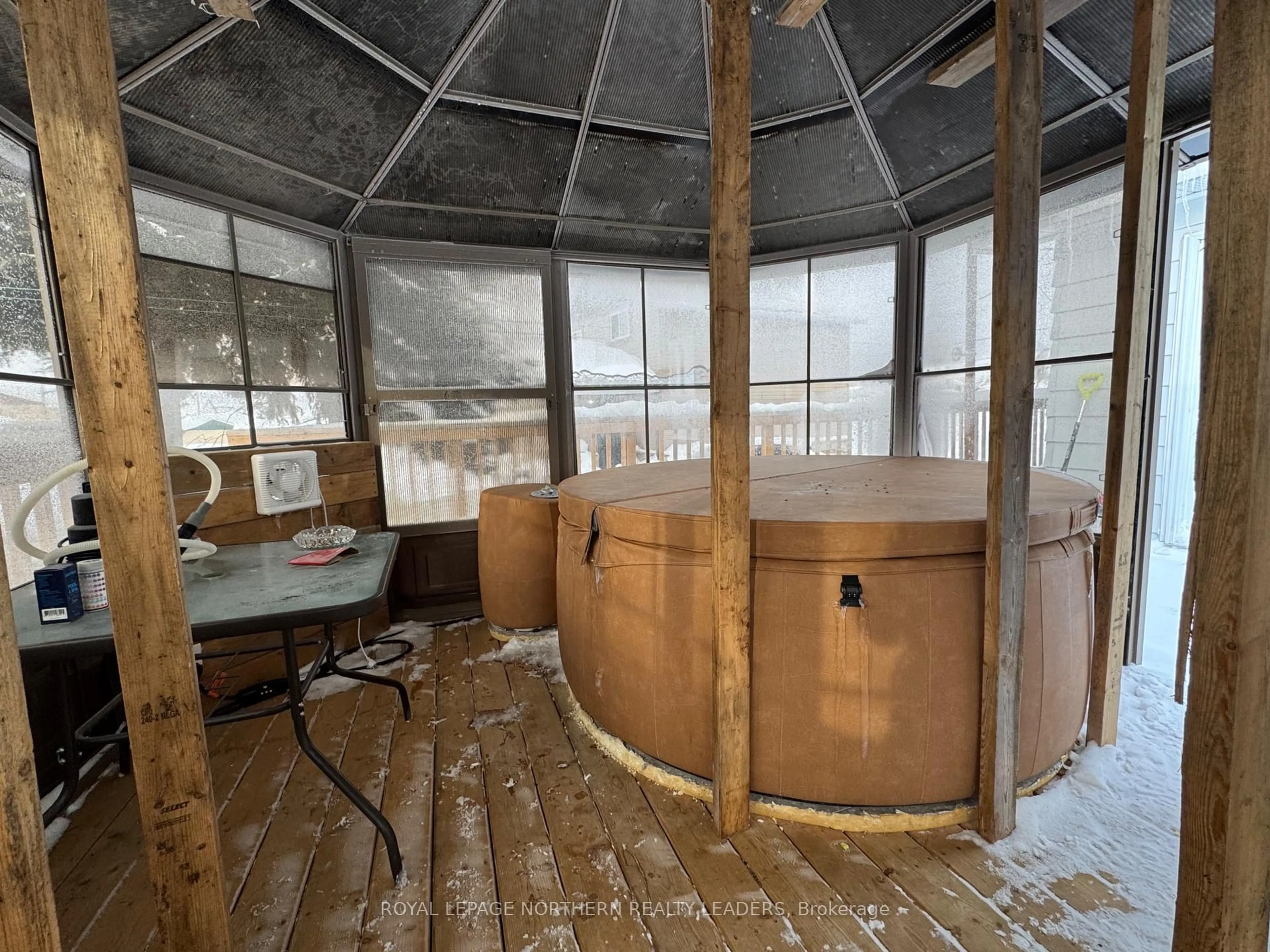 A pic of a room for 78 Sixth St, Smooth Rock Falls Ontario P0L 2B0