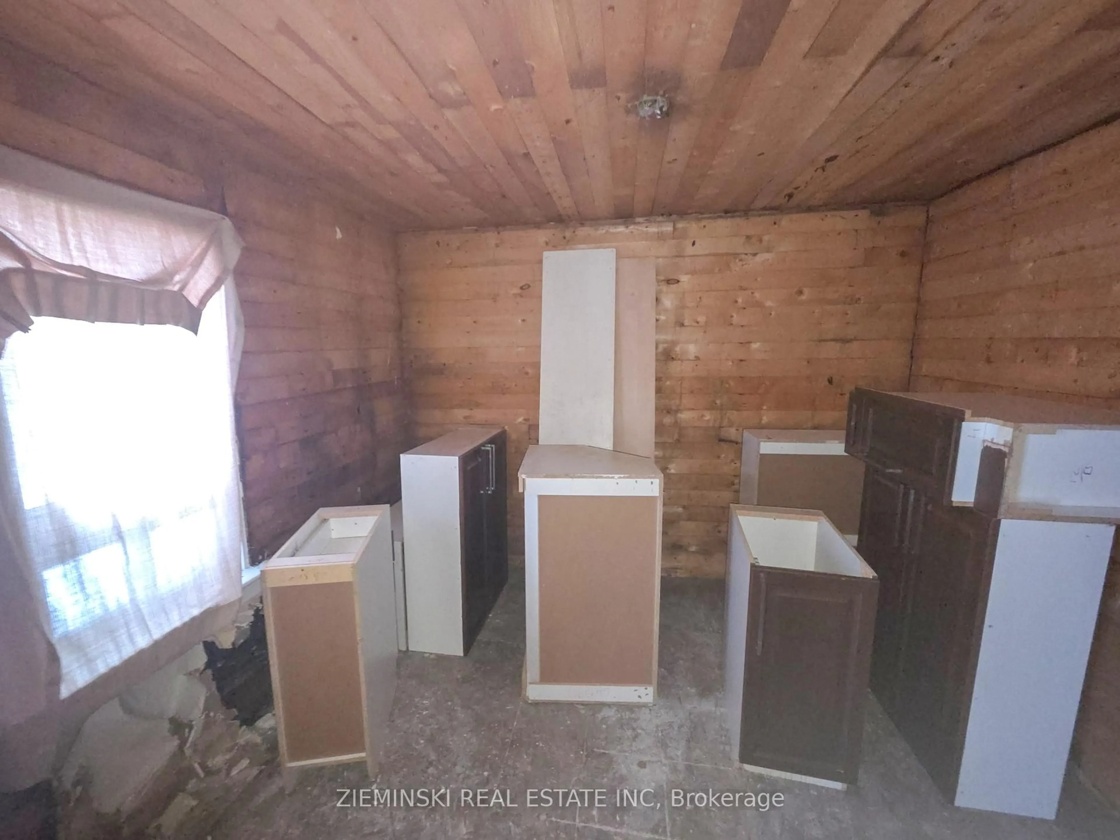 Unknown for 2 Station Rd, Kirkland Lake Ontario P2N 3H3